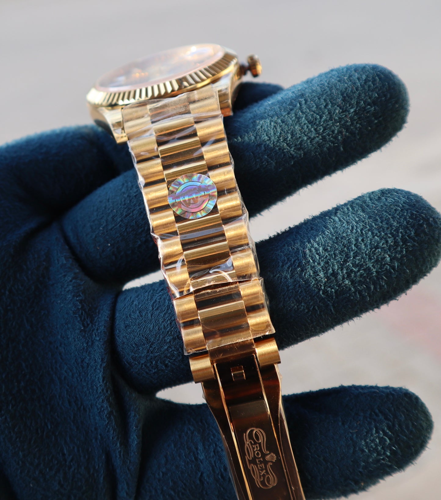 Roled day-Date pave Diamond Dial