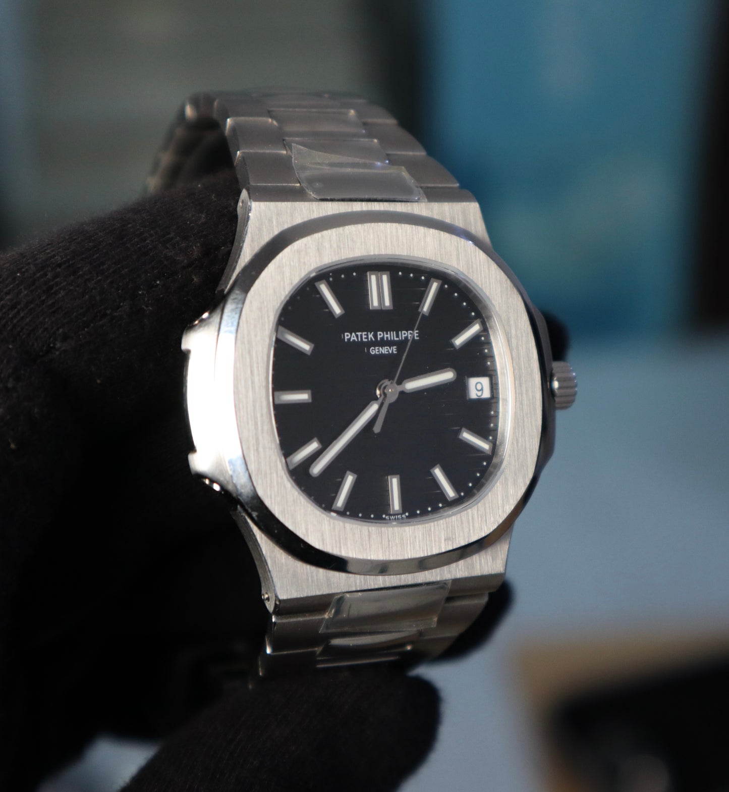 PATEK Philippe nautilus (باتيك فيليب نوتلس طبق الأصل حبة واحدة مستعملة بحالة الجديد  )