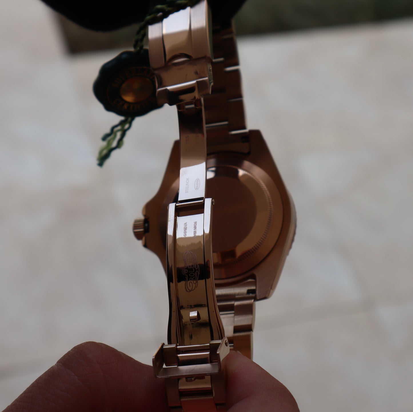 (السعر بالدينار الأردني 300 دينار)Rolex GMT Master RootBeer  رولكس روت بير جراند ماستر اوتوماتيك