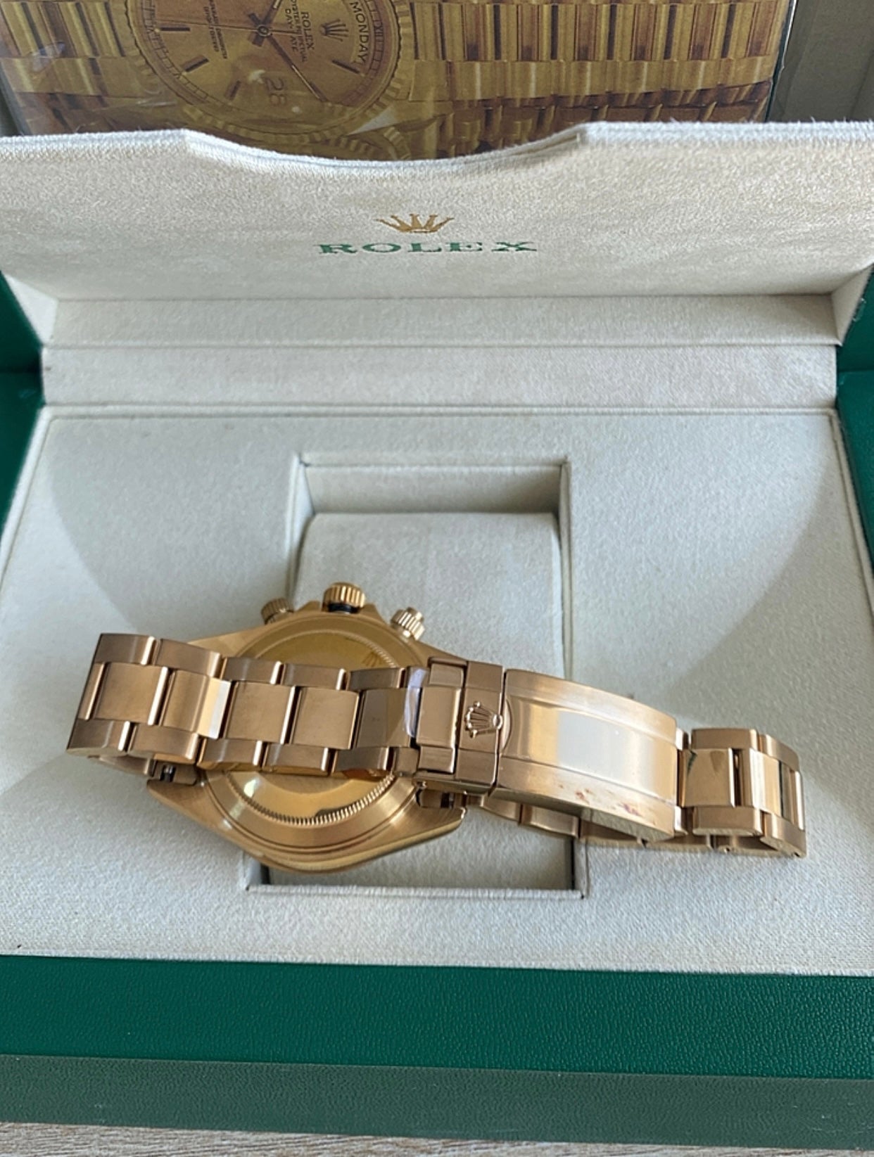 43 mm رولكس دايتونا ٢٠٢٤ كلون ماستر - ذهبي مينا اسود
