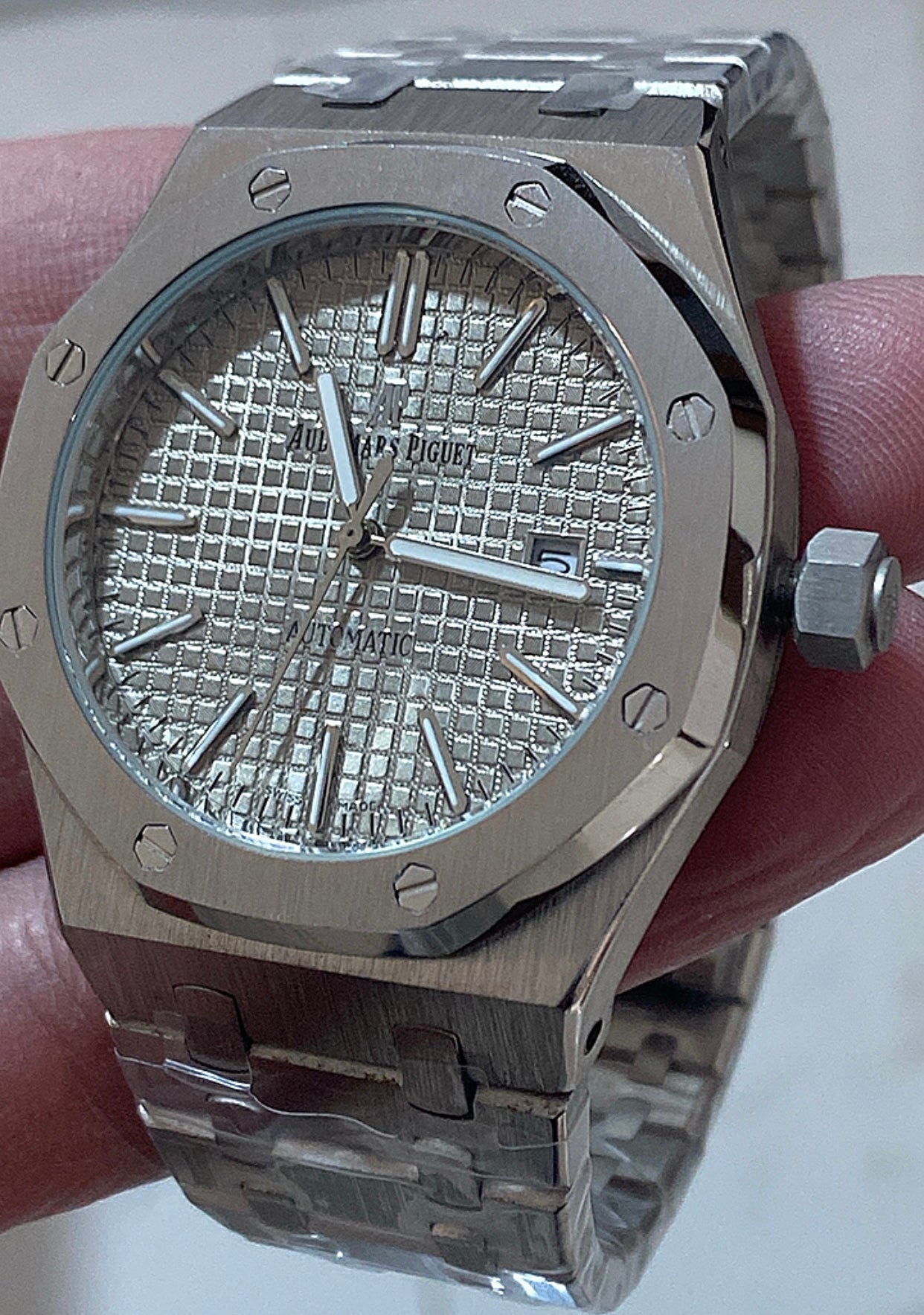 AP Royal Oak  titanium 41 mm (كلين تايتل)