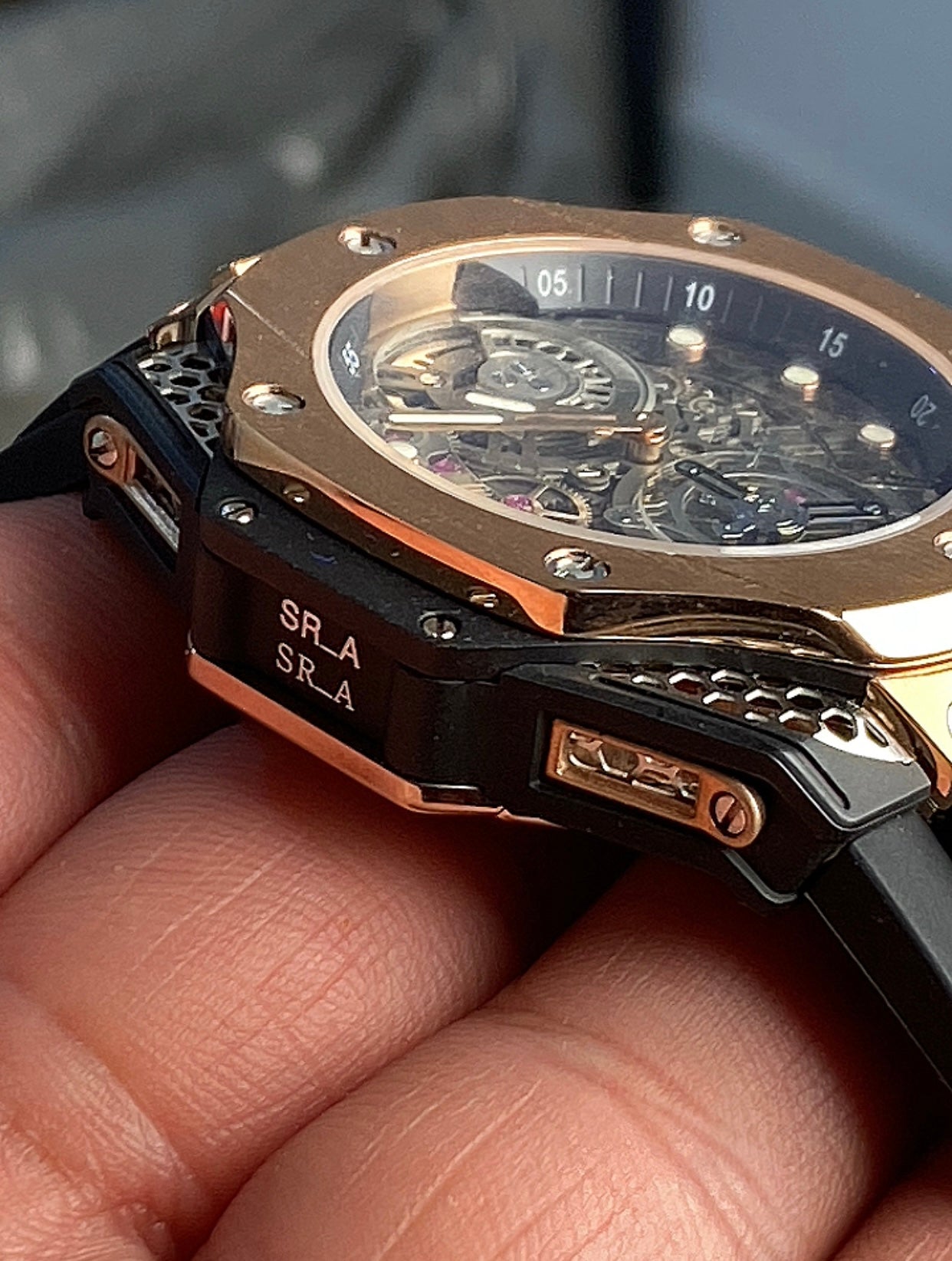 Hublot BigBang 2024 - هابلوت بيج بانج روز جولد  كلون ماستر طبق الاصل