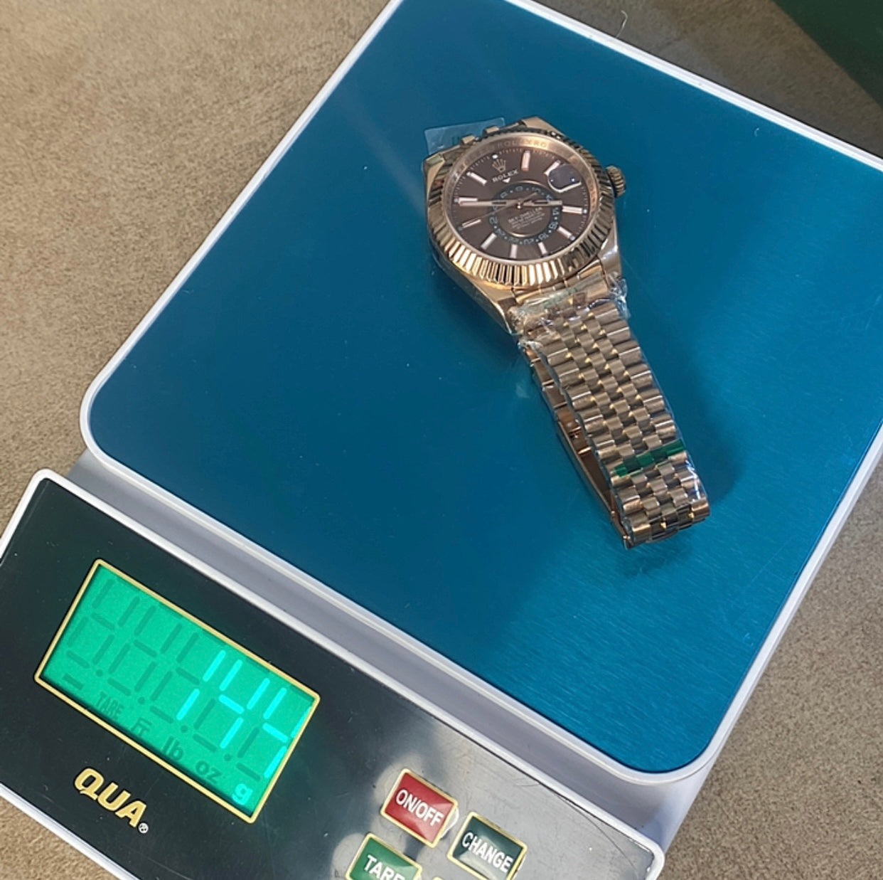 42 mm ساعة رولكس سكاي دولر سوبر كلين - روز جولد بالكامل