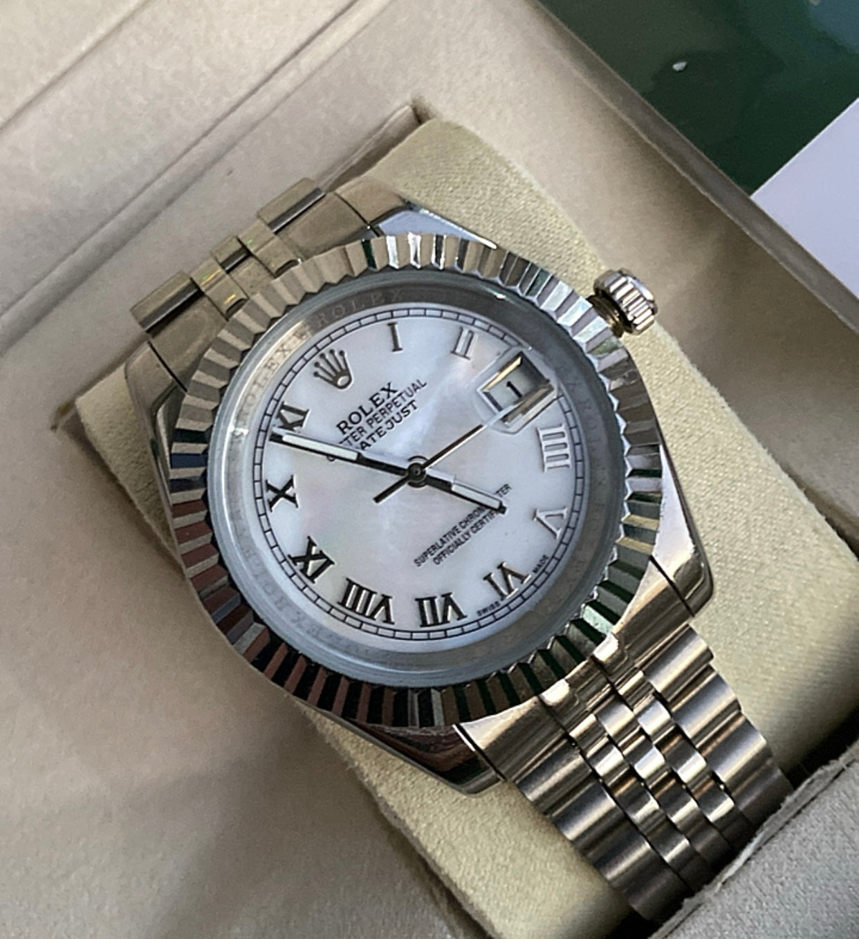 رولكس دايت جست نادرة جداً مينا صدف ارقام رومانية سير جوبلي - تطابق مع الاصلية جراند ماستر