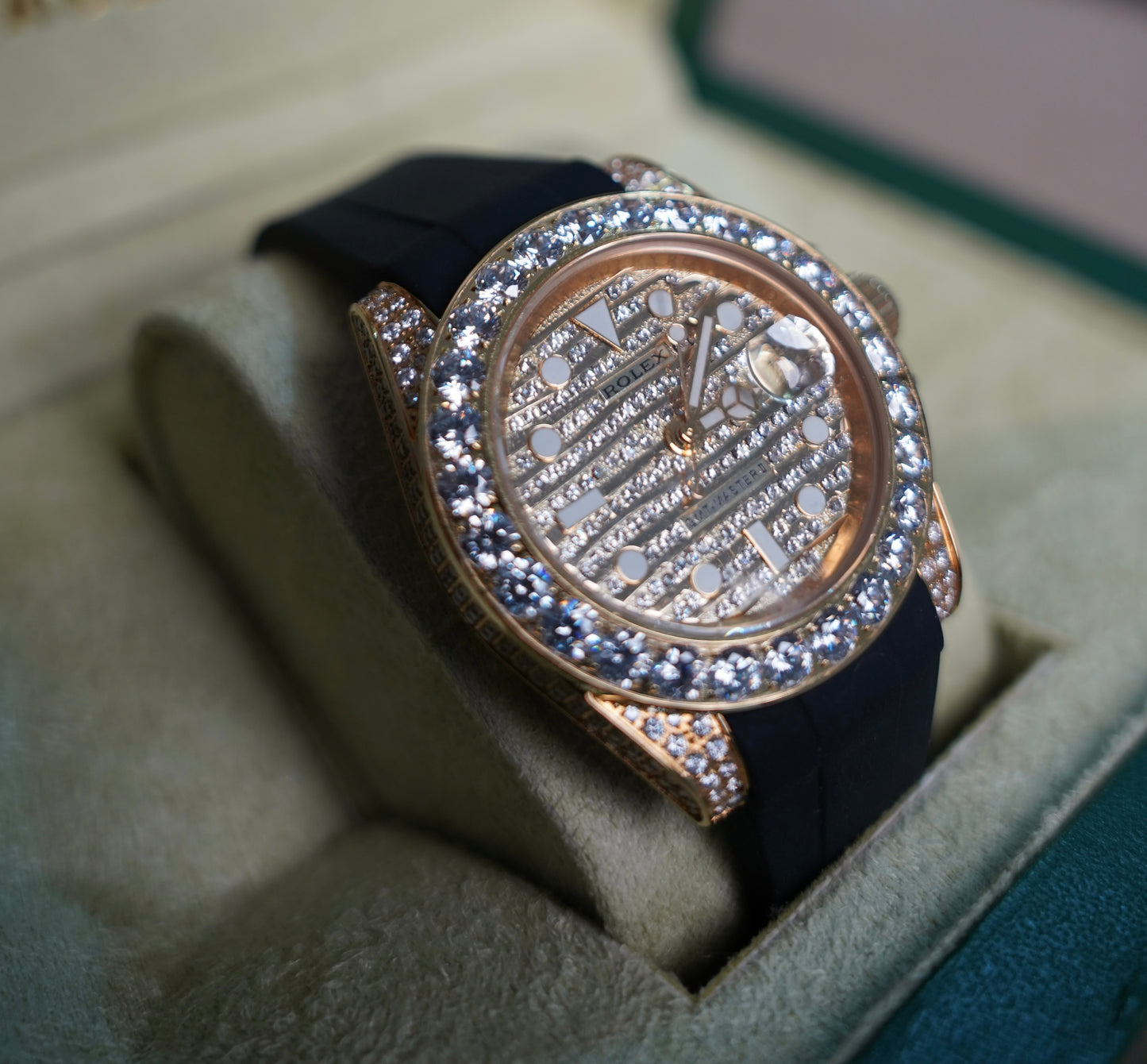 40 mm رولكس ياخت ماستر داياموند  كلين تايتل