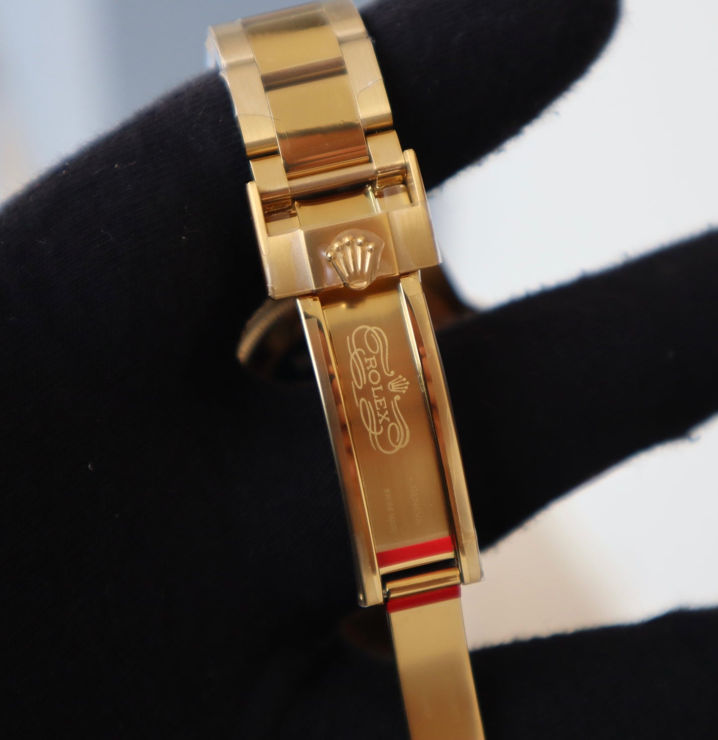 Rolex Submariner Yellow Gold - قطعة واحدة كلين