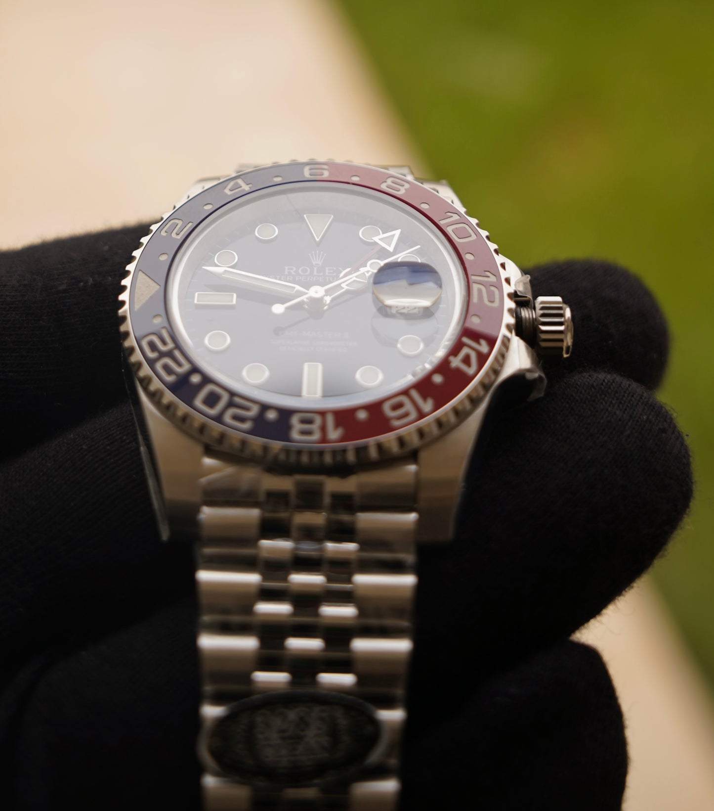 40 mm السعر بالاردني 550  دينار رولكس جي إم تي ماستر 2 وايت غولد بيبسي