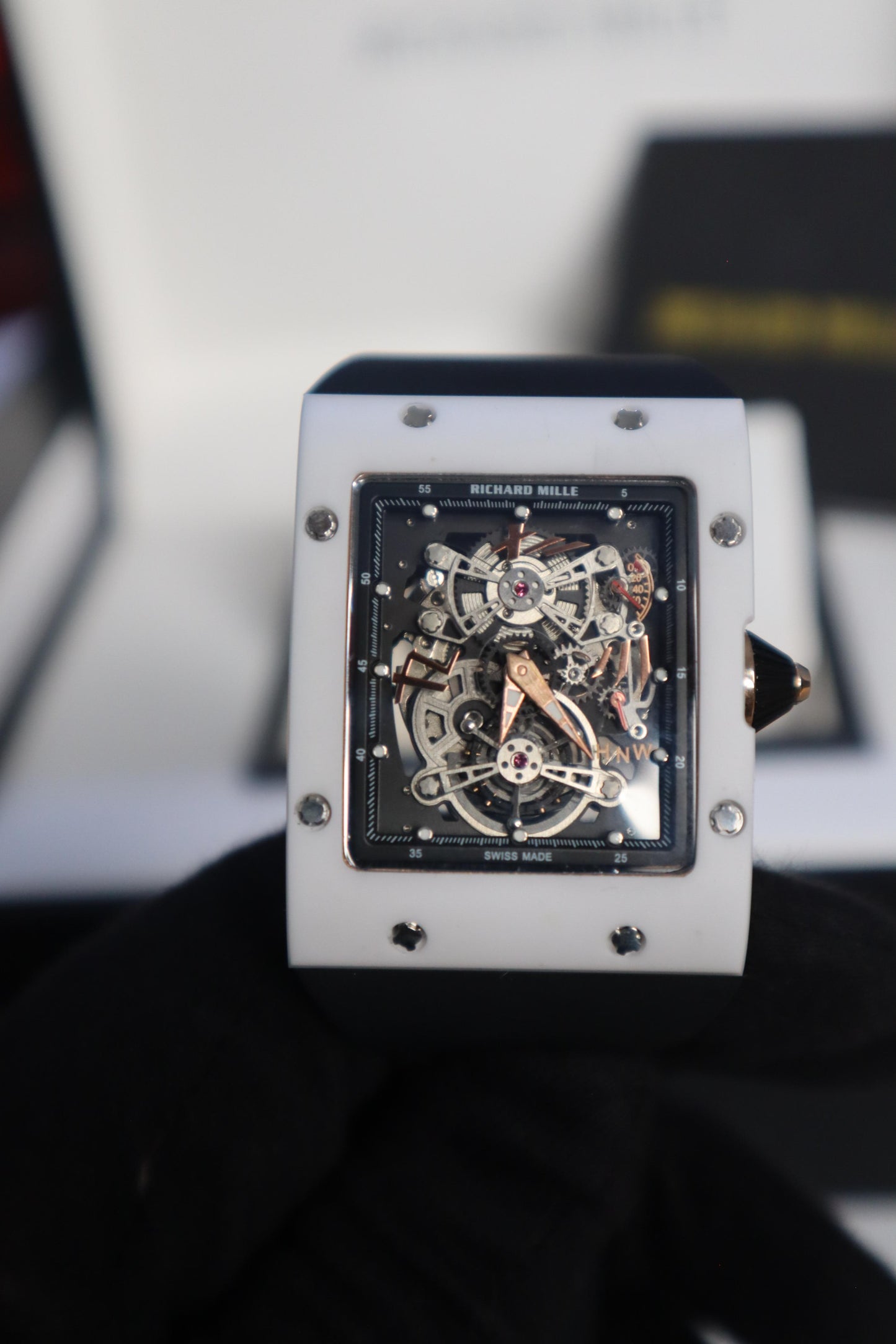 ريتشارد ميل اكسترا فلات - اصدار نادر جداً، متوفر قطعة واحدة