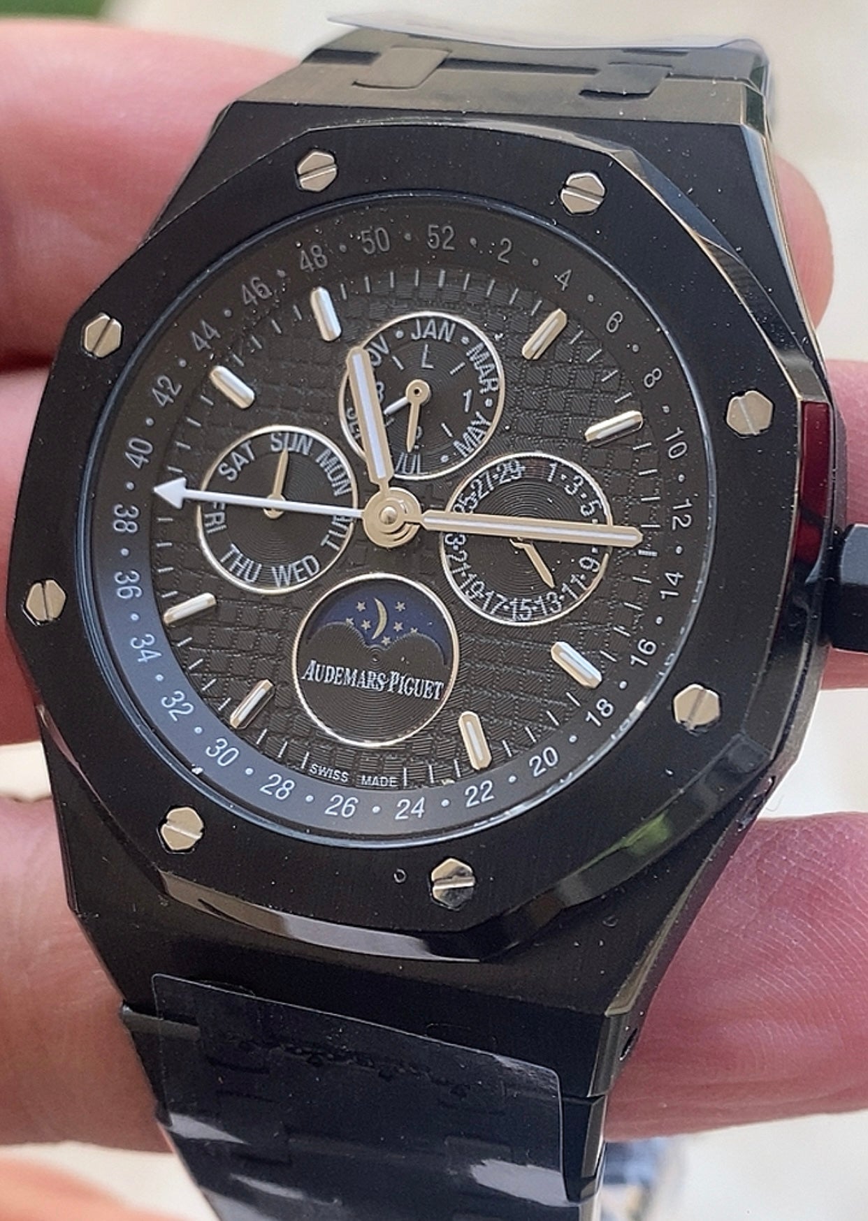 AP Calendar-black matt 41 mm  (كلين تايتل)