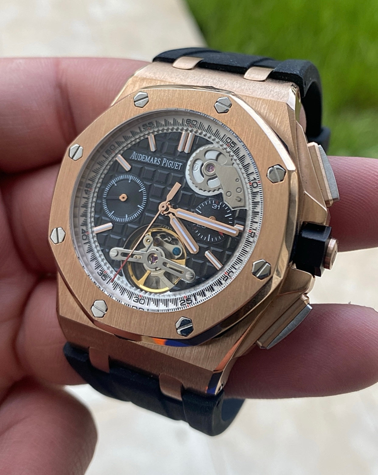 AP - Royal Oak Offshore  42 mm - كرونوجراف صناعة كلون