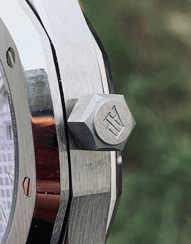 41 mm اوديمارس بيجيه كلين ٢٠٢٤ بلو (AP)