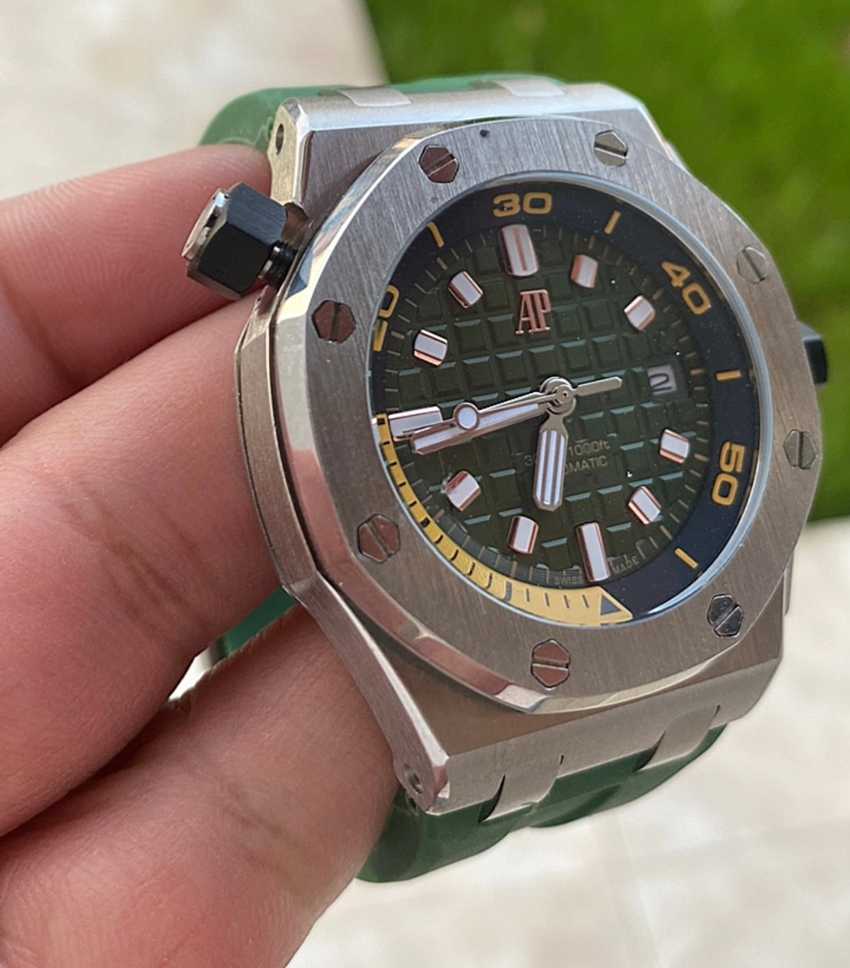 AP offshore 42 mm  - اوف شور كلون طبق الأصل - قطعة واحدةا لون اخضر جيشي   (AP 4)