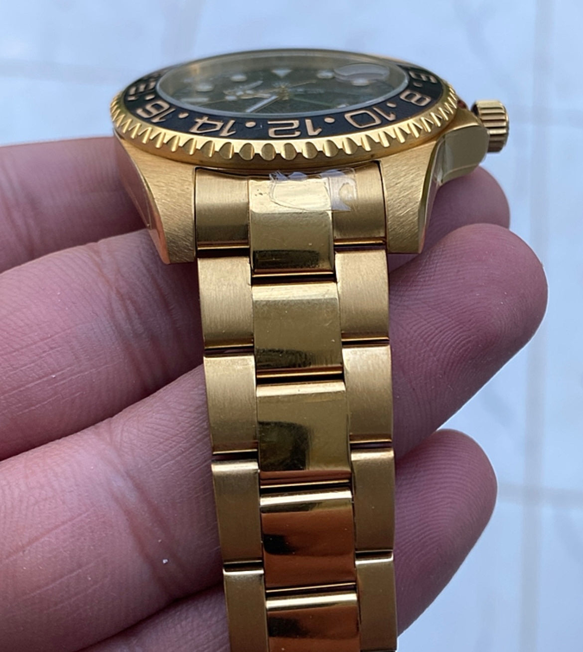 43 mm رولكس جي ام تي ماستر جولد اويستر - مستعملة بحالة الجديد