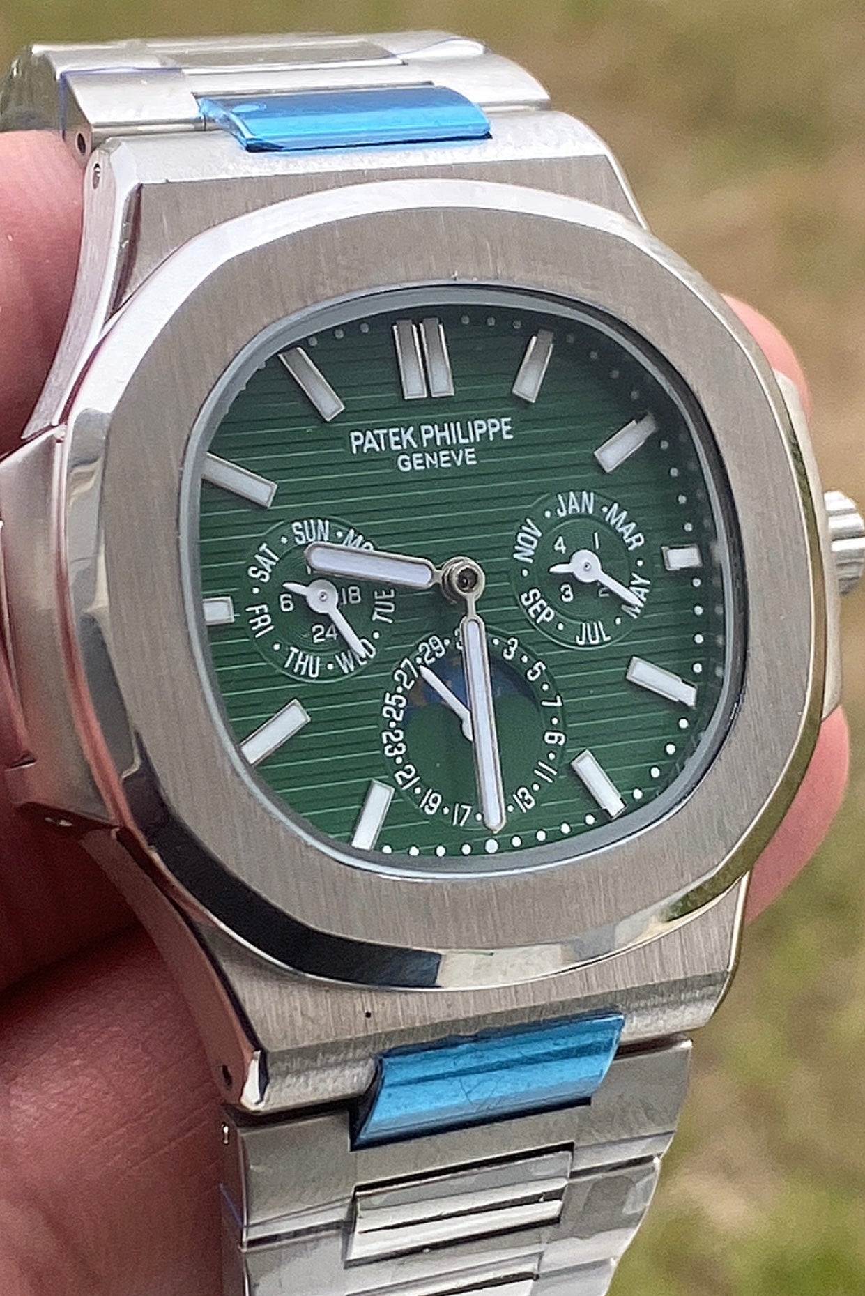 40.5 mm باتيك فيليب نوتلس كرونوجراف مينا ابيض  -   -كلين