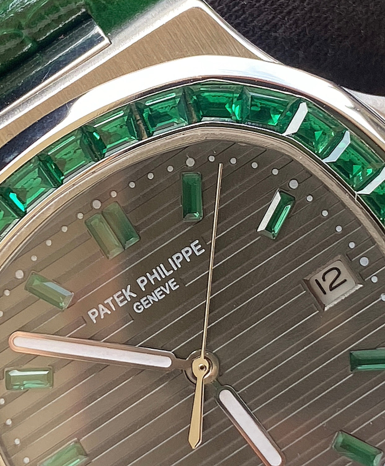 40.5 mm باتيك فيليب نوتلس روبي - جراند مايتر ماكينة سويسرية