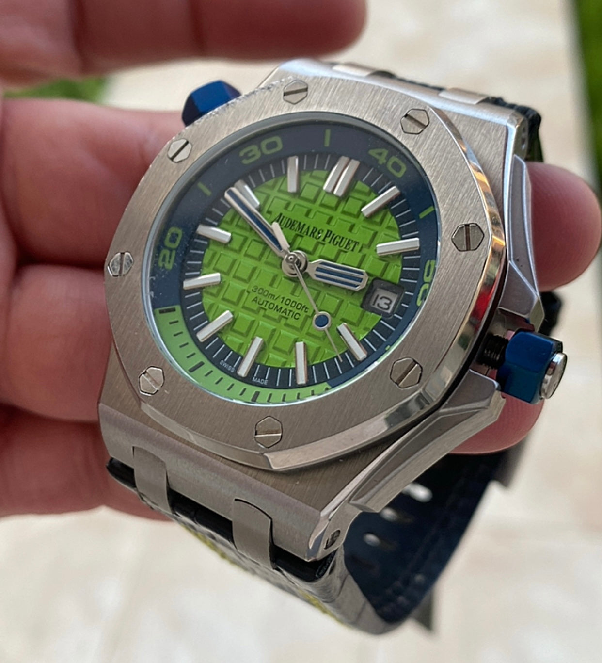 AP offshore 42 mm  - اوف شور كلون طبق الأصل - قطعة واحدة لون فسفور ستراب جلد   (AP 3)
