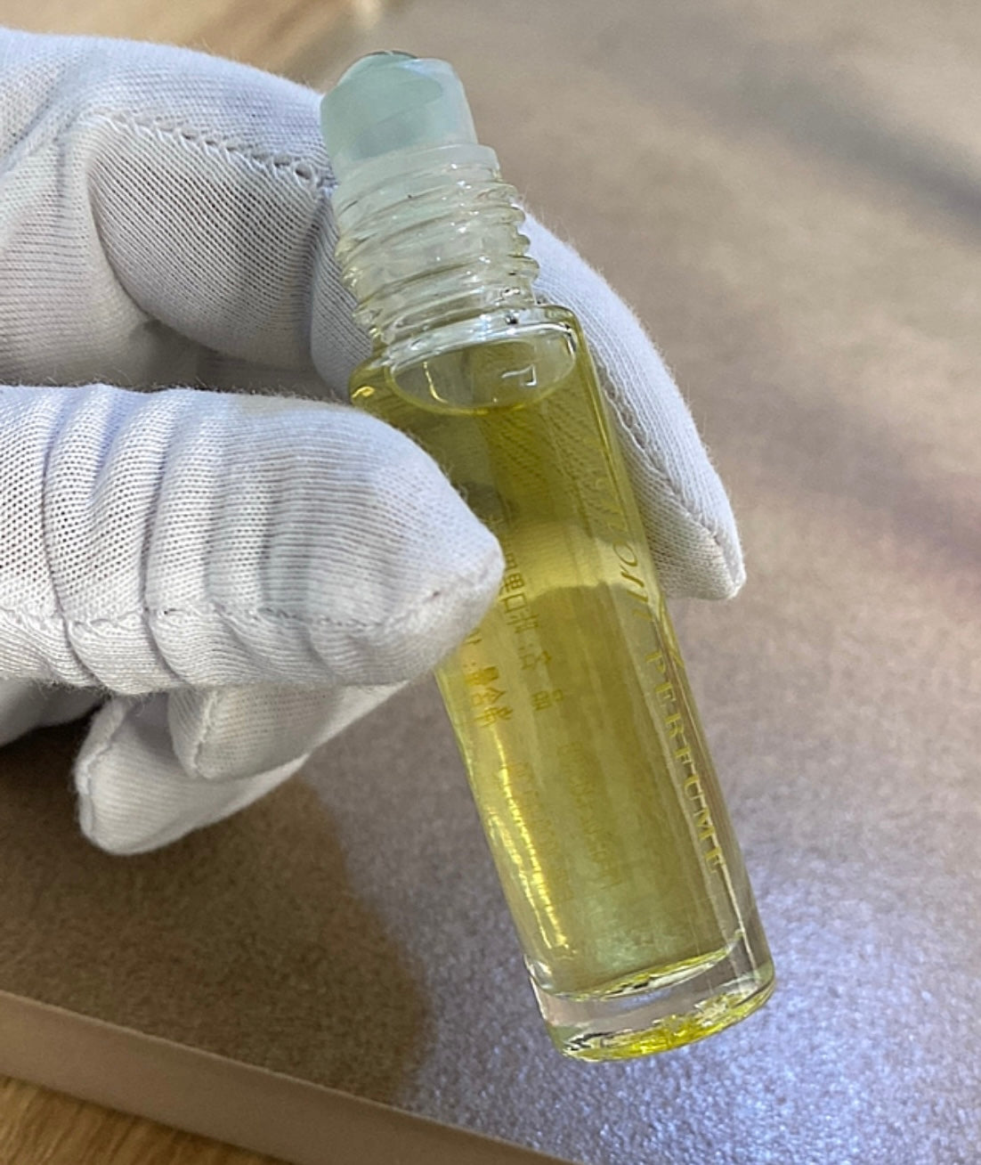 عطر ڤينوم الفرموني - دهن قبل العلاقة - القطعتين ٣٥ ألف شامل التوصيل