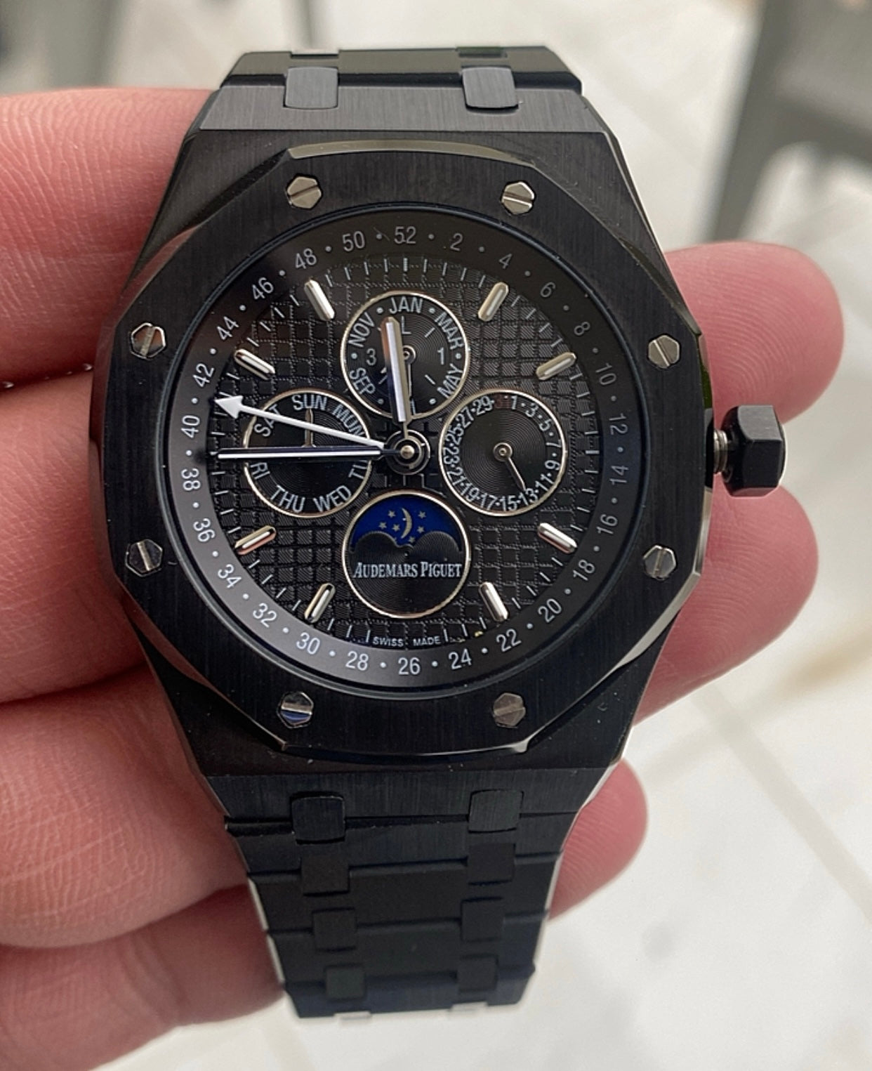AP Royal Oak Calendar 41 mm - أي بي رويال اوك كاليندار اسود