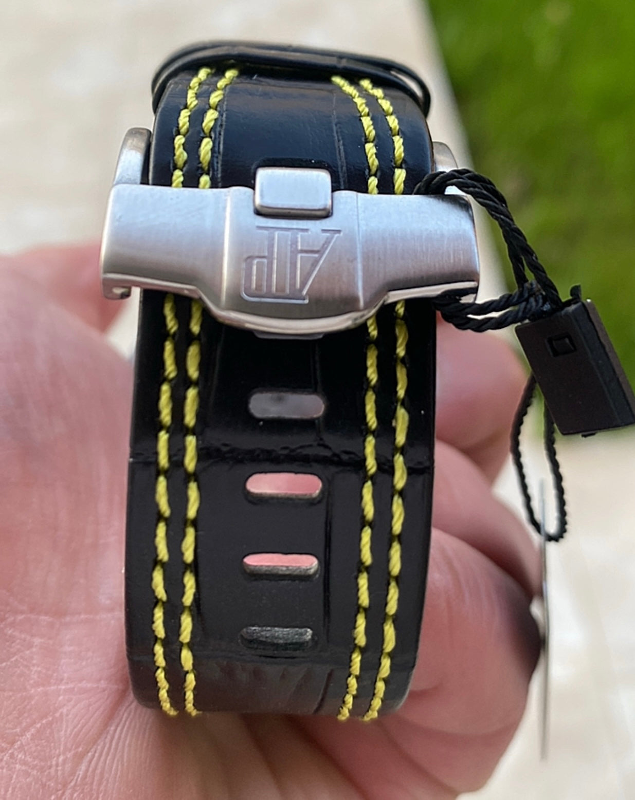 AP offshore 42 mm  - اوف شور كلون طبق الأصل - قطعة واحدة لون فسفور ستراب جلد   (AP 3)