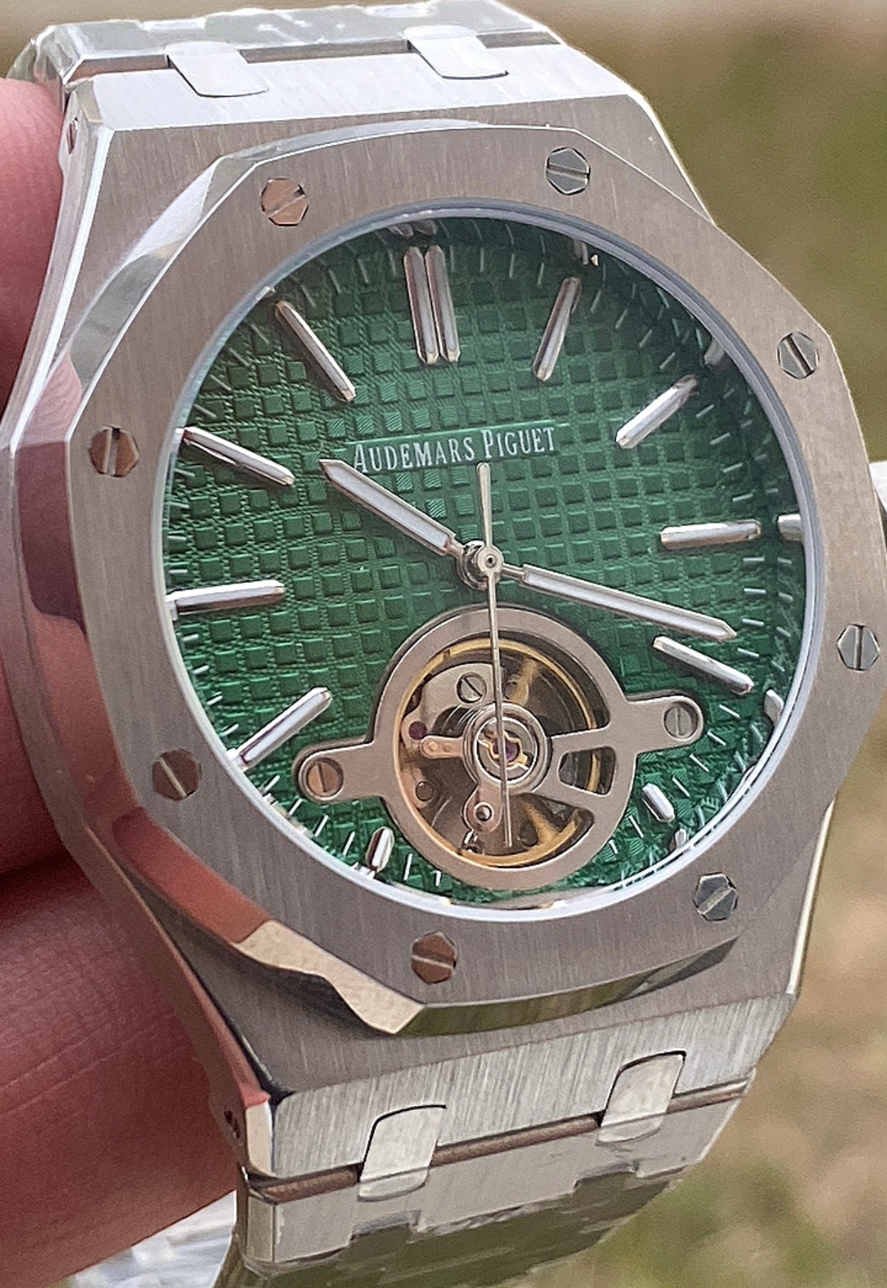 Audemars Piguet Royal Oak Tourbillon Extra-thin Clean 41 mm - رويال اوك توربيلون مينا نيلي