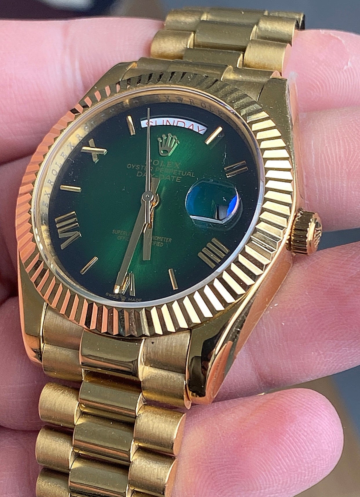 40 mm رولكس داي ديت جرين ديل كلين تايتل ( مستعمل بحالة الجديد)