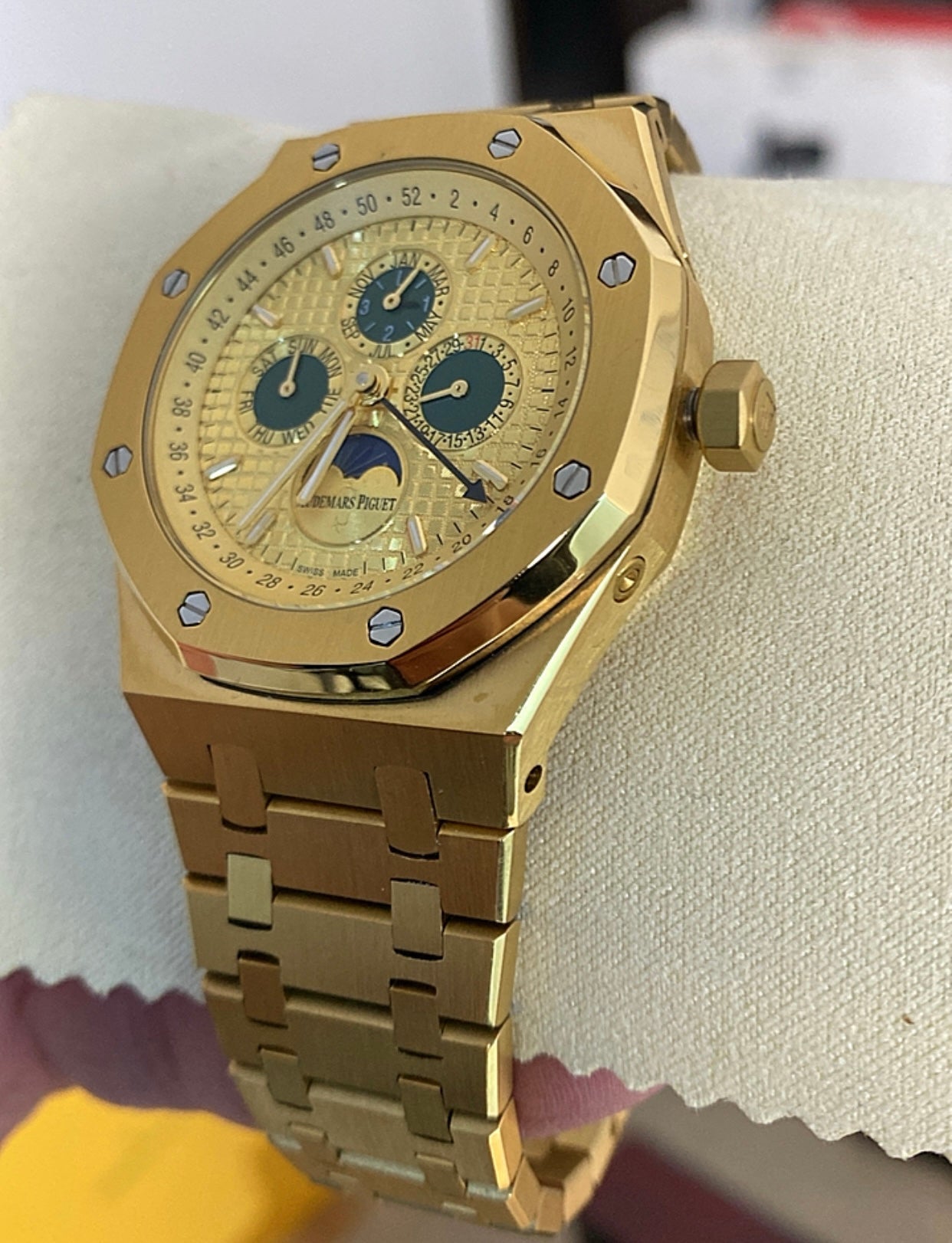 AP Royal Oak Calendar Full gold 41 mm - مصنع كلون طبق الاصل