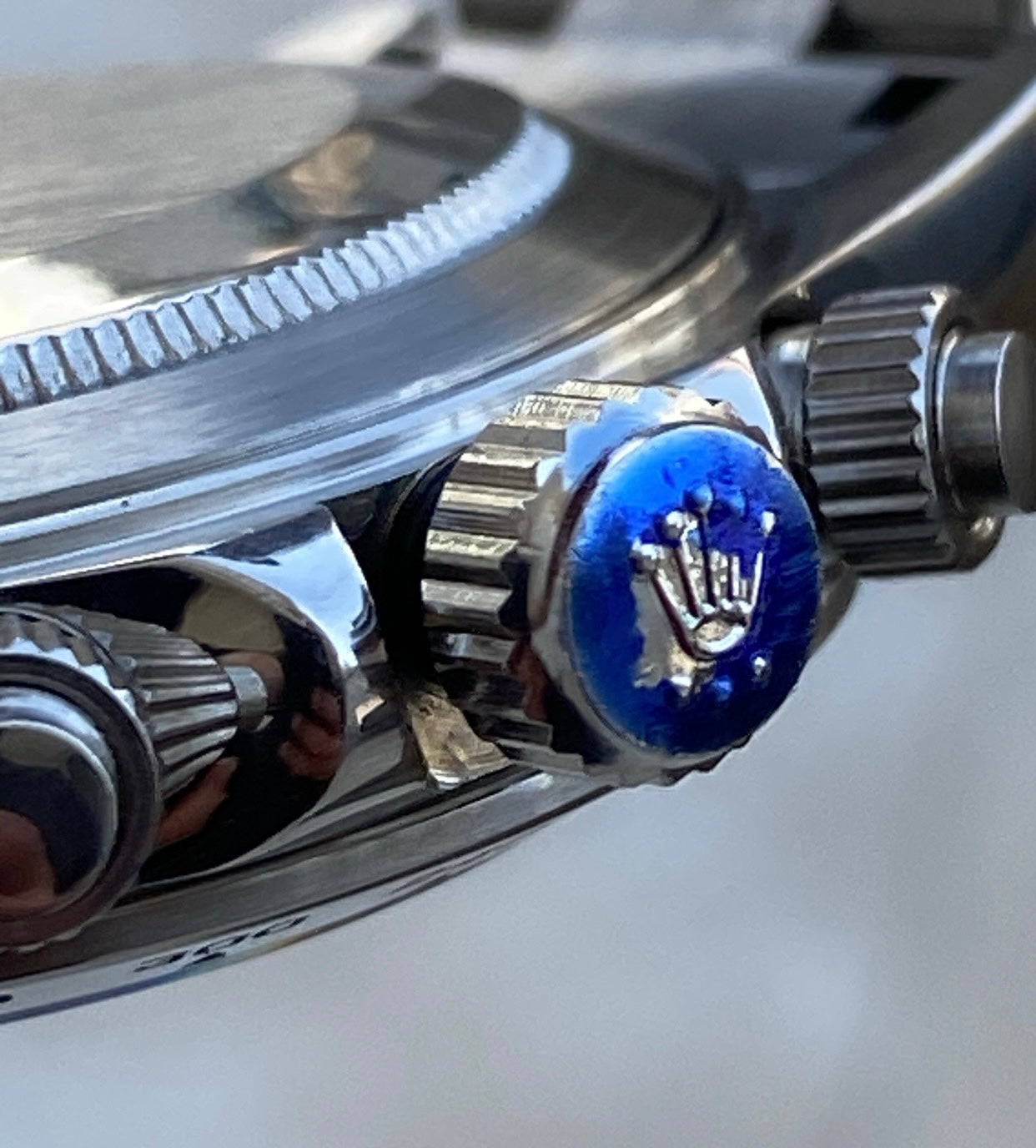 عرض الساعه رقم ١٠٠ في المتجر رح نبيعها بسعر التكلفه - دايتونا تايتانيوم اصدار ٢٠٠٧