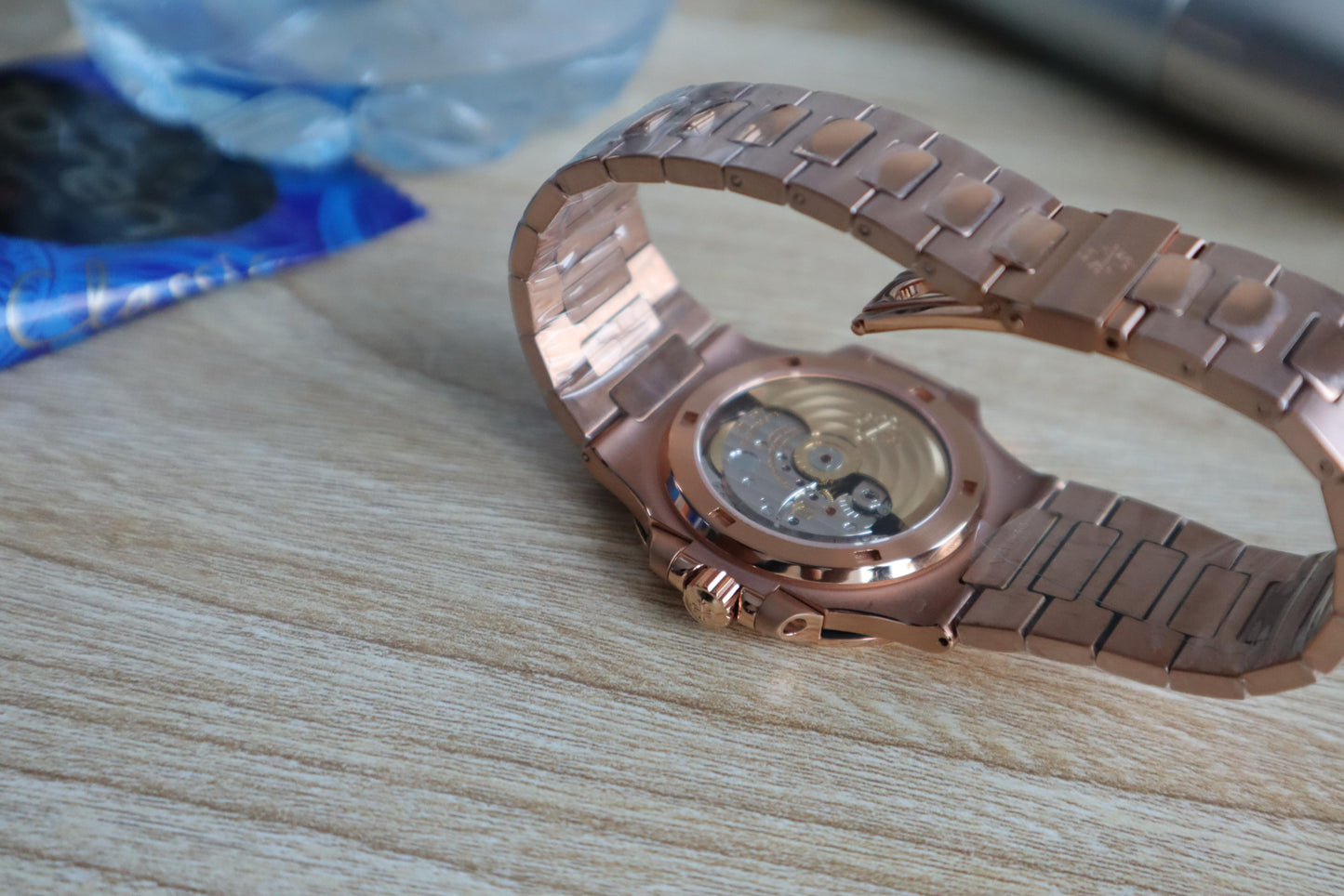 PATEK Philippe 5711- نوتلس روزجولد كلين