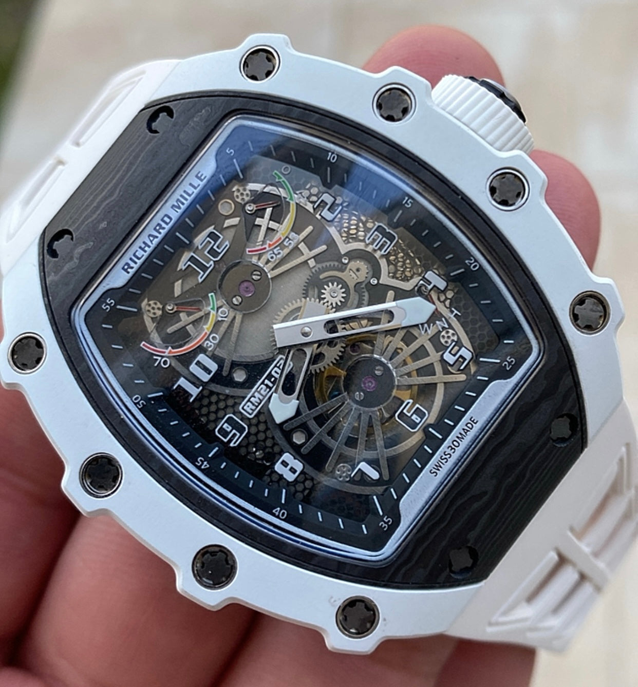 RM-21-02 Limited - حبة واحدة طبق الأصل ويا وقمها السلسلي المحدود