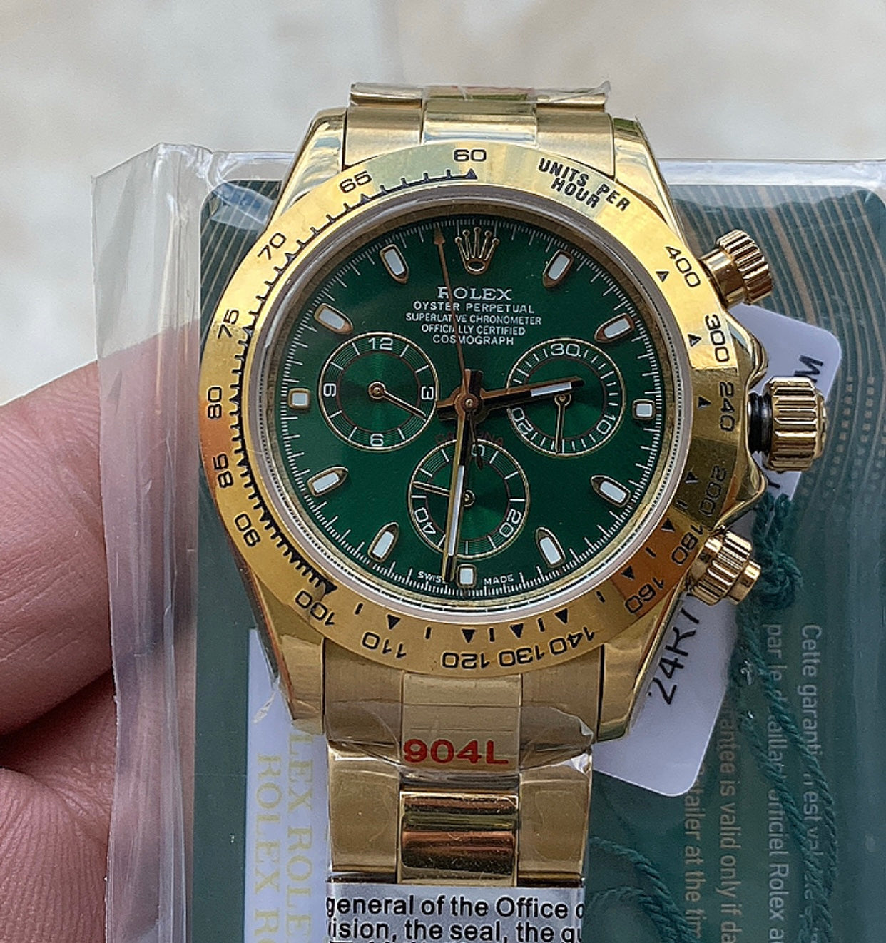 روليكس دايتونا جولد مينا أخضر ٢٠٢٤ - كلين قطعة واحدة