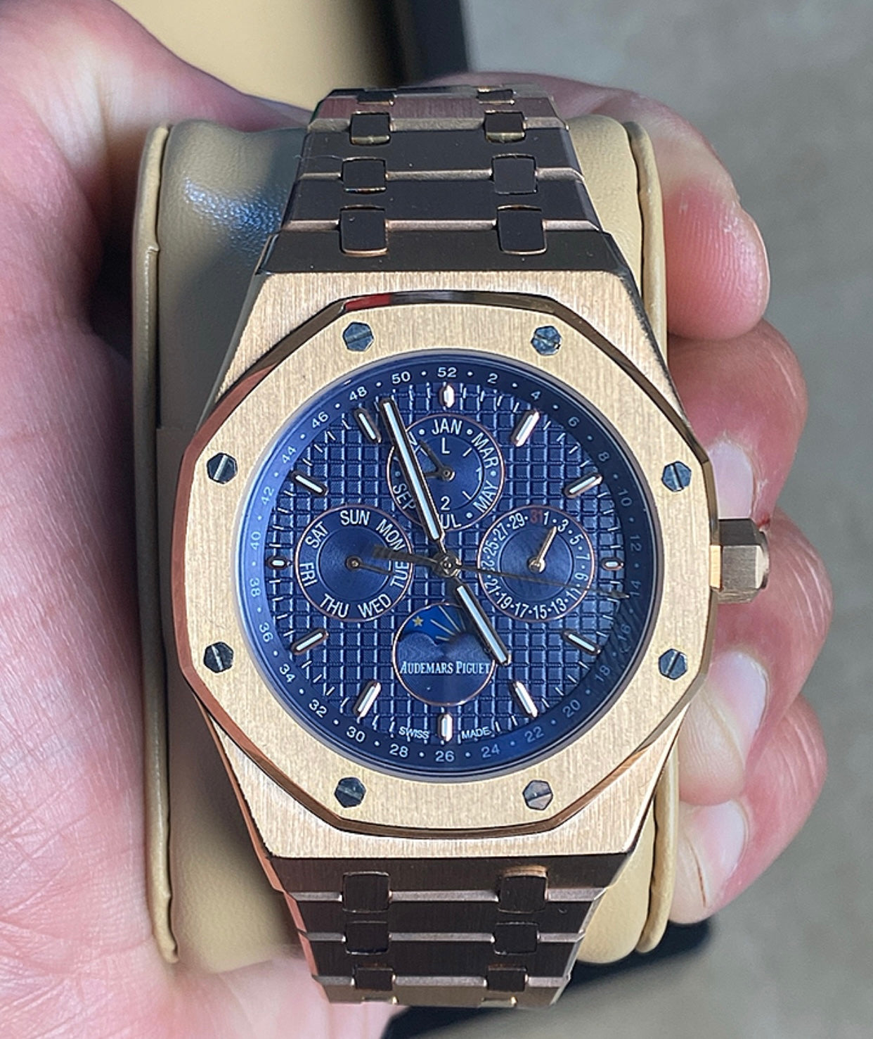 Ap royal ouk  41 mm رويال اوك كلين تاتيل - نادرة جدا جدا -