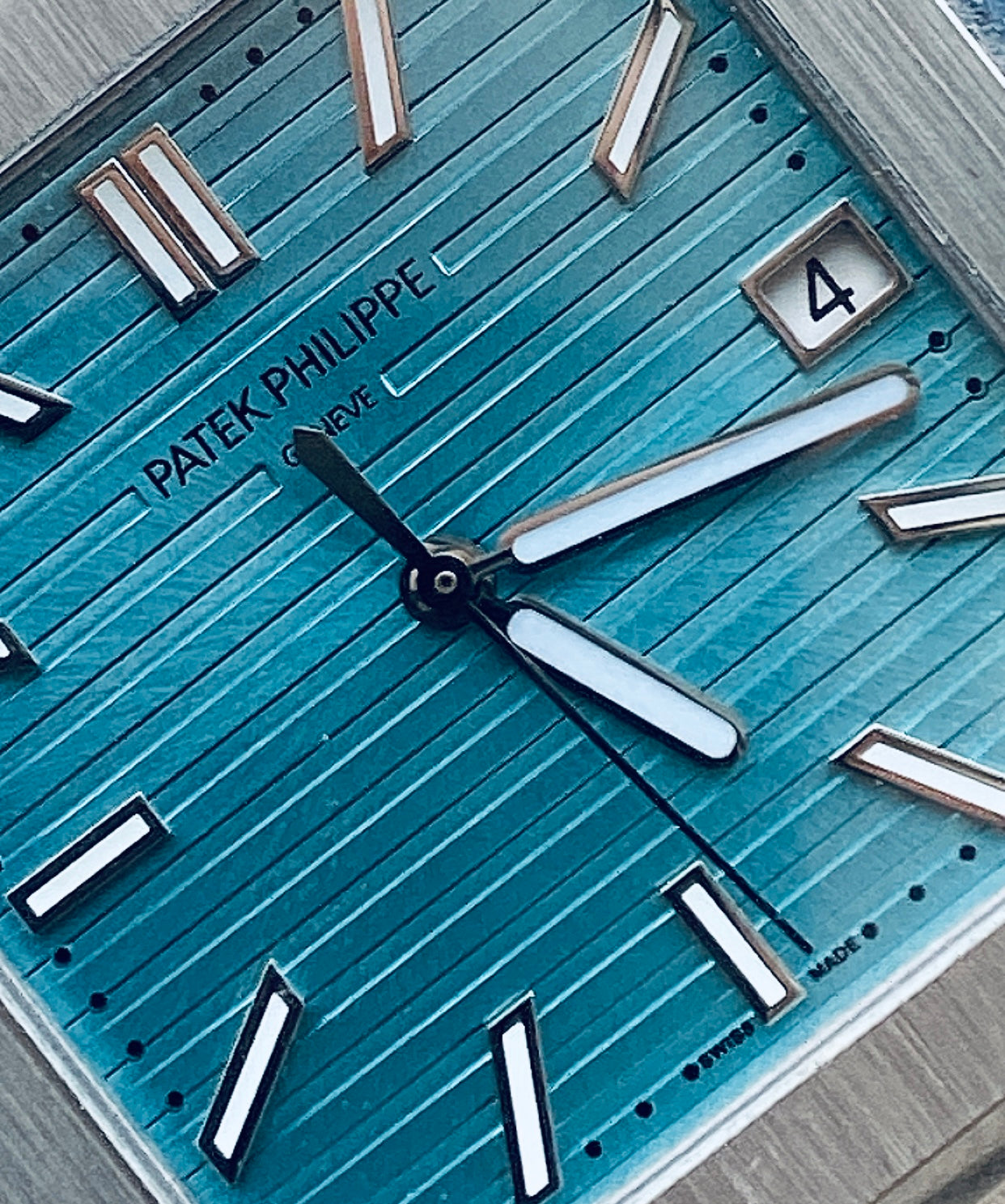 40  mm باتيك فيليب كيوبيتوس ٢٠٢٤ - كلين طبق الأصل