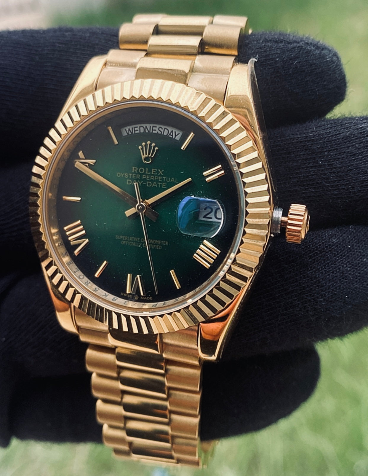 40 mm رولكس داي ديت يالو جولد جرين اومبريه - جراند ماستر