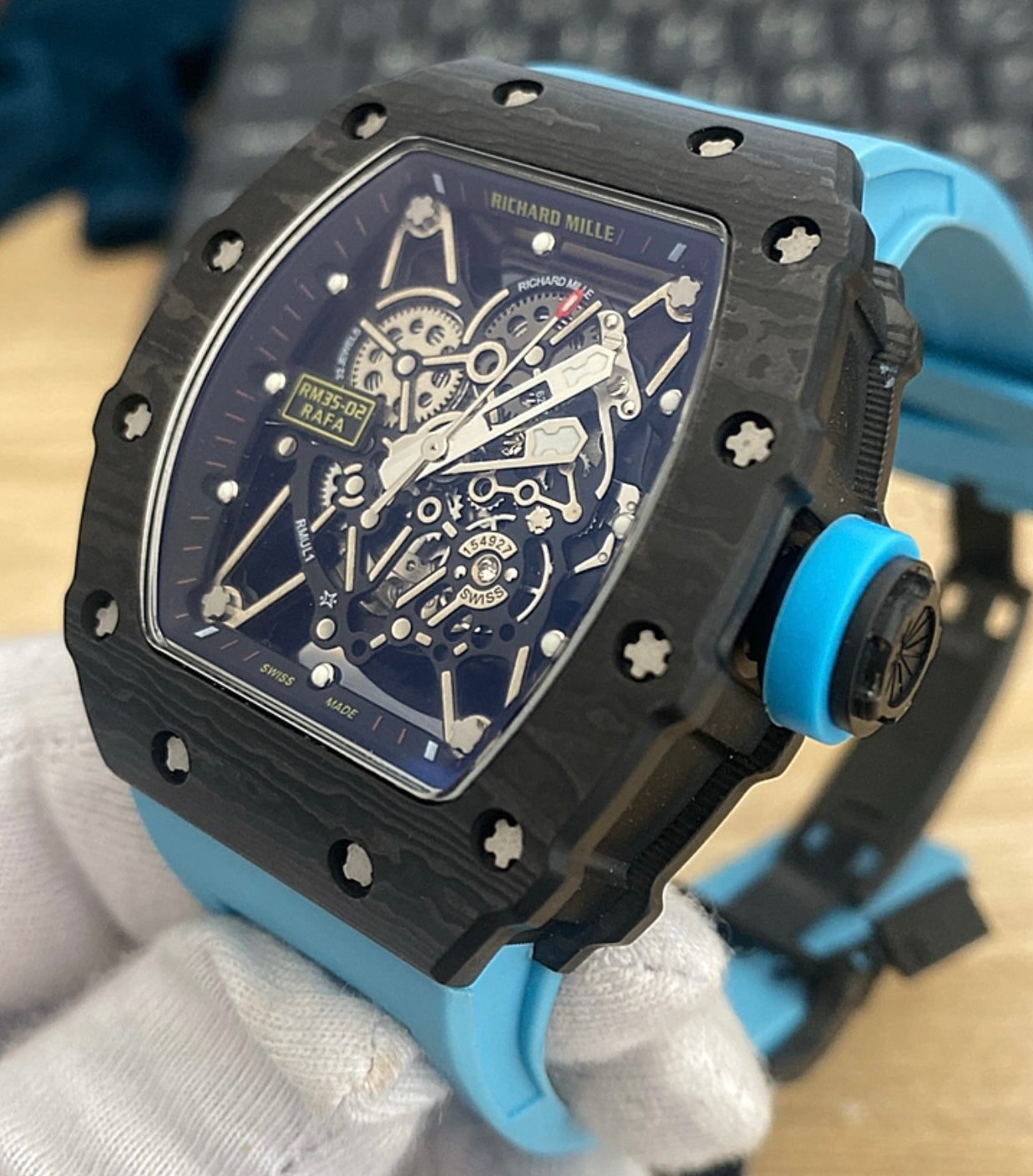 RM - ساعة ريتشارد ميل اصدار ٢٠٢٤ ستراب ازرق بودي سيراميك و كاربون