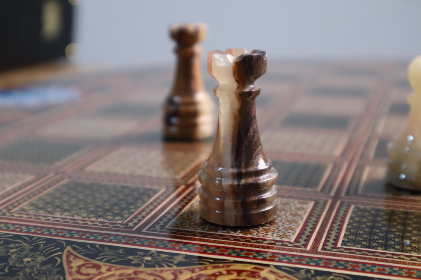 طاولي + شطرنج قطعة فنية للاقتناء - حجم كبير