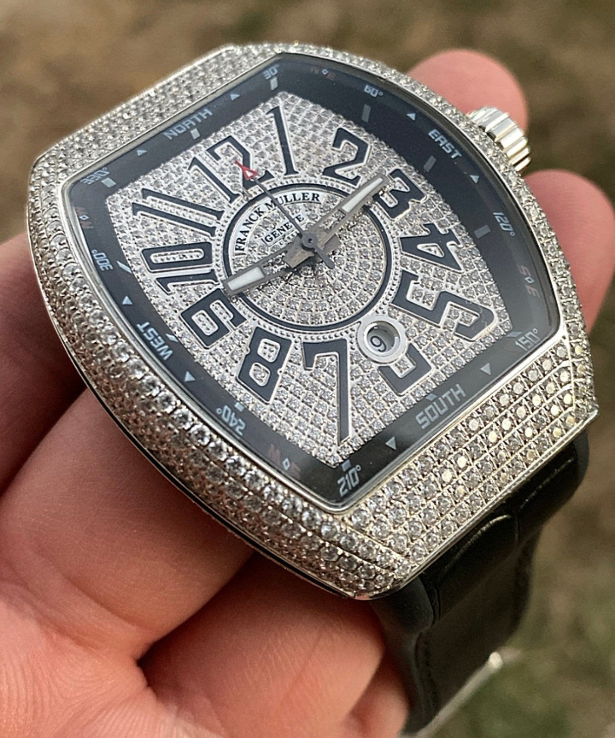 فرانك مولر كلين طبق الاصل (السعر بالاردني 500دينار واصلة لعمان)