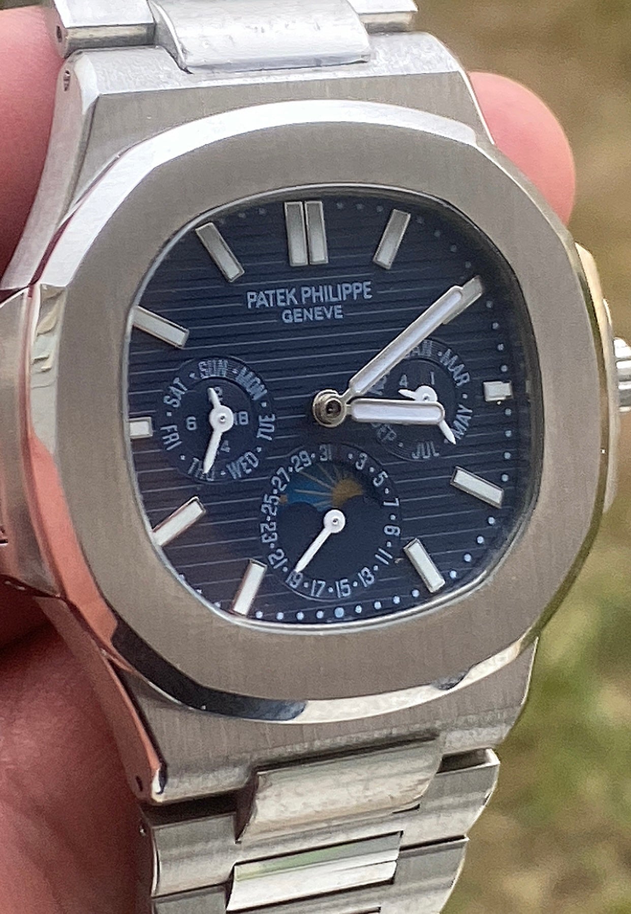 40.5  mm باتيك فيليب نوتلس كرونوجراف مينا نيلي -كلين