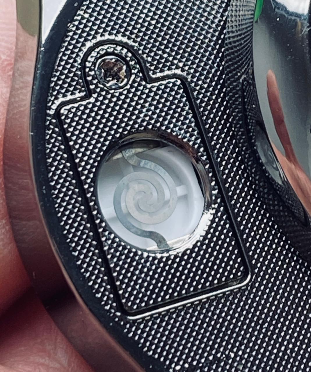 ساعه مايكل انرجايزر لايت ساعة مزودة بولاعة