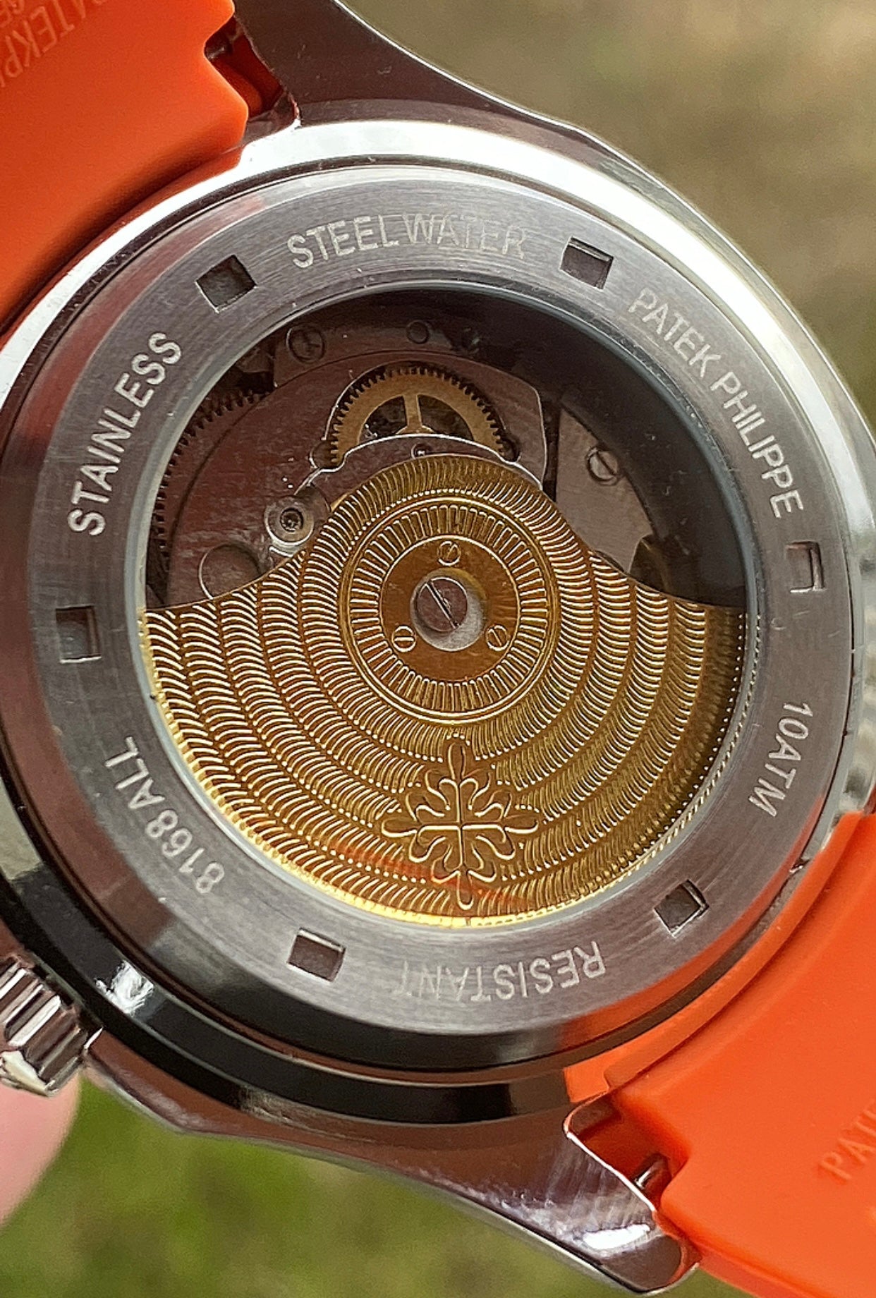 40.8 mm باتيك فيليب اكوا نوت ستراب رابر اورانج  -   -كلين