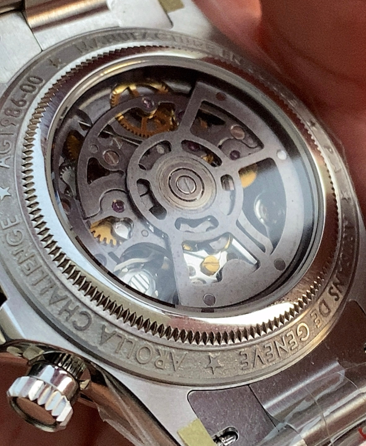 Rolex Daytona Blue Ruby- حبة واحدة طبق الأصل (السعر بالاردني 1500دينار واصلة لعمان)