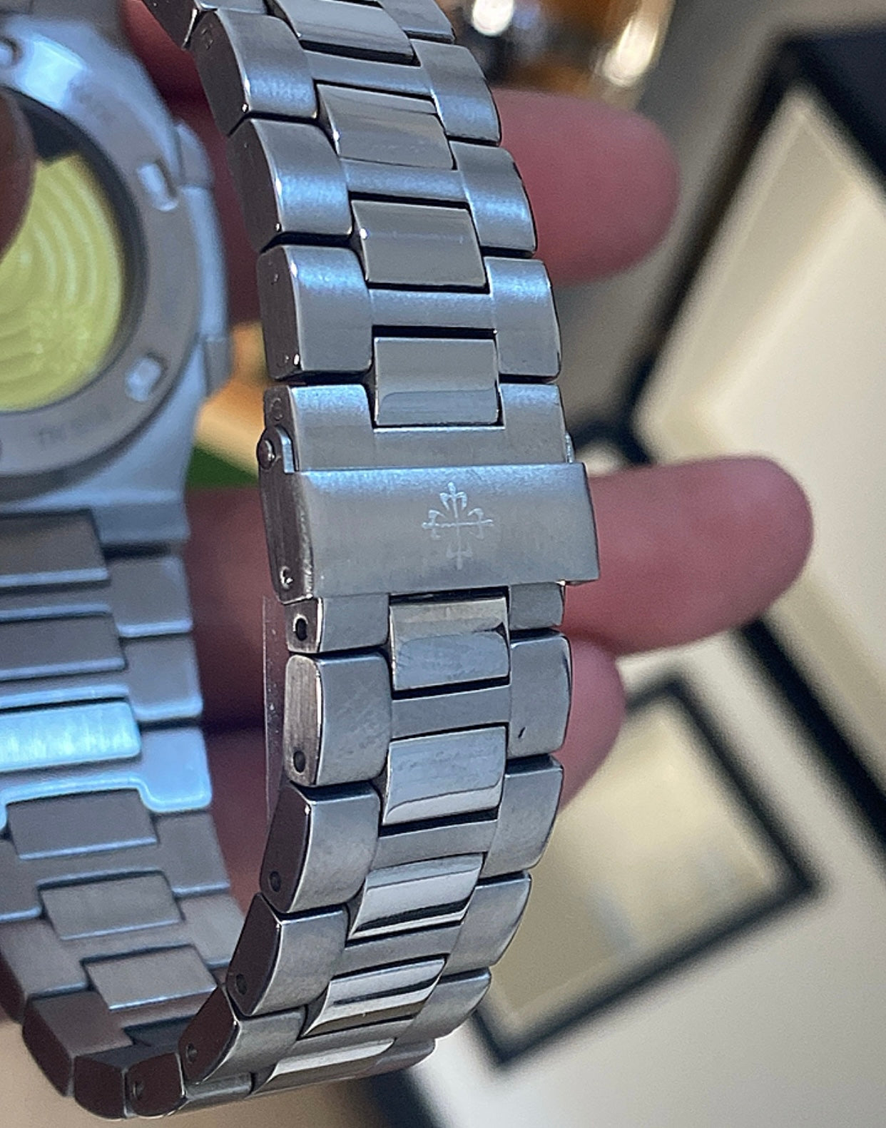 40.5 mm باتيك فيليب نوتلس تيفاني - اصدار خاص