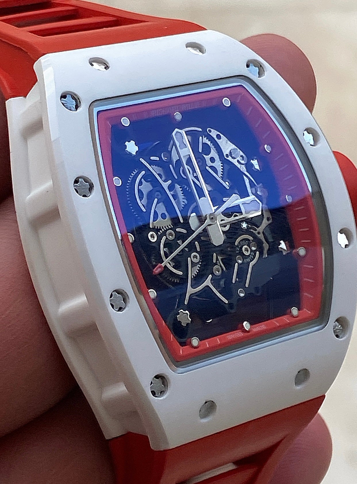 RM 55 Bubba watson Red Ceramic 2024- ريد سيراميك قطعة واحدة (RM 3)