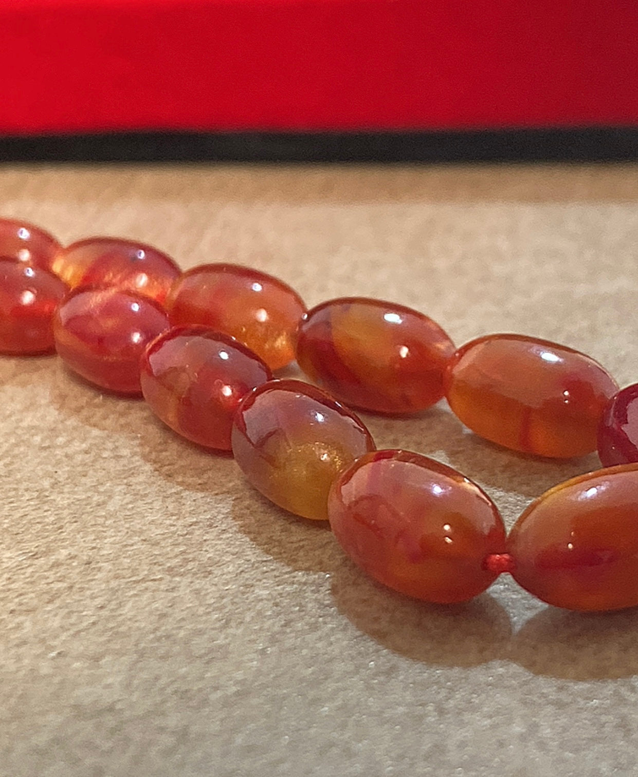 سبحة حجر سندلوس نقي ١٠٠٪  S17- متوفر قطعة واحدة من هذا التصميم