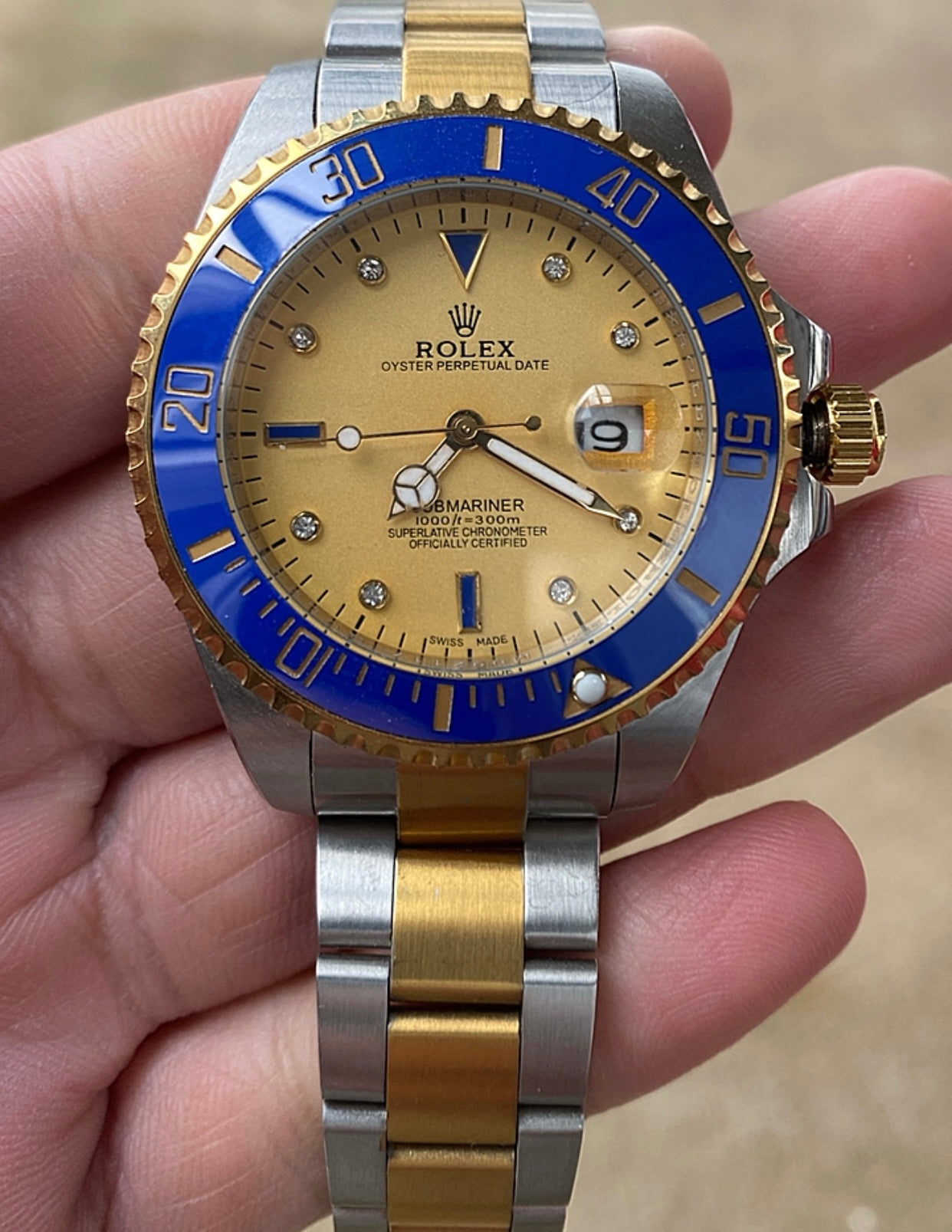 41 mm رولكس ساب مارينر اصدار نادر - ازرق و ذهبي