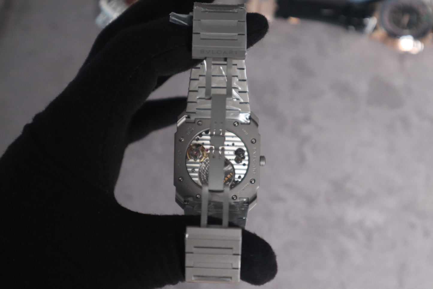 Bulgari Octo Finissimo - انحف ساعة بالعالم ماكينة سويسريو تيتانيون - القطعة الوحيدة بالعراق (السعر بالاردني 750)