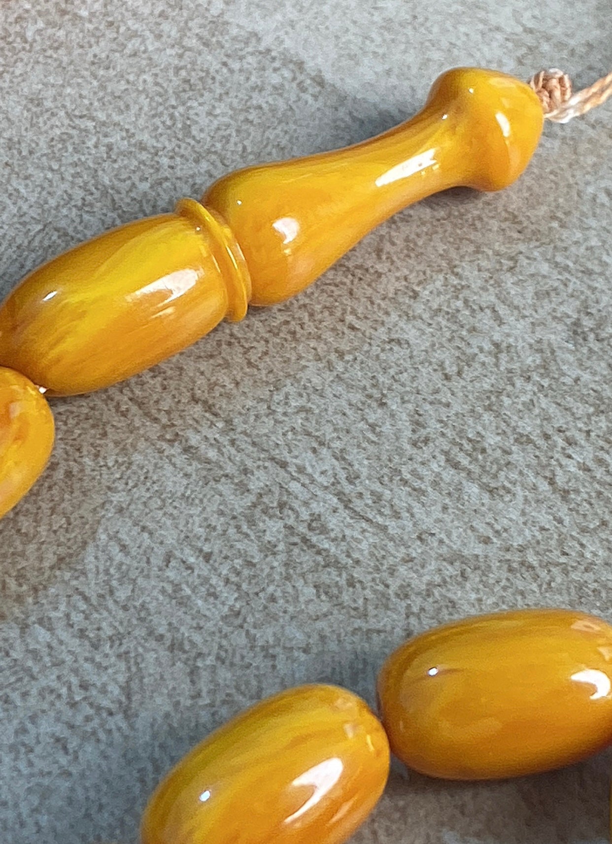 سبحة سندلوس حجر قديم اكثر من 50 سنة s46