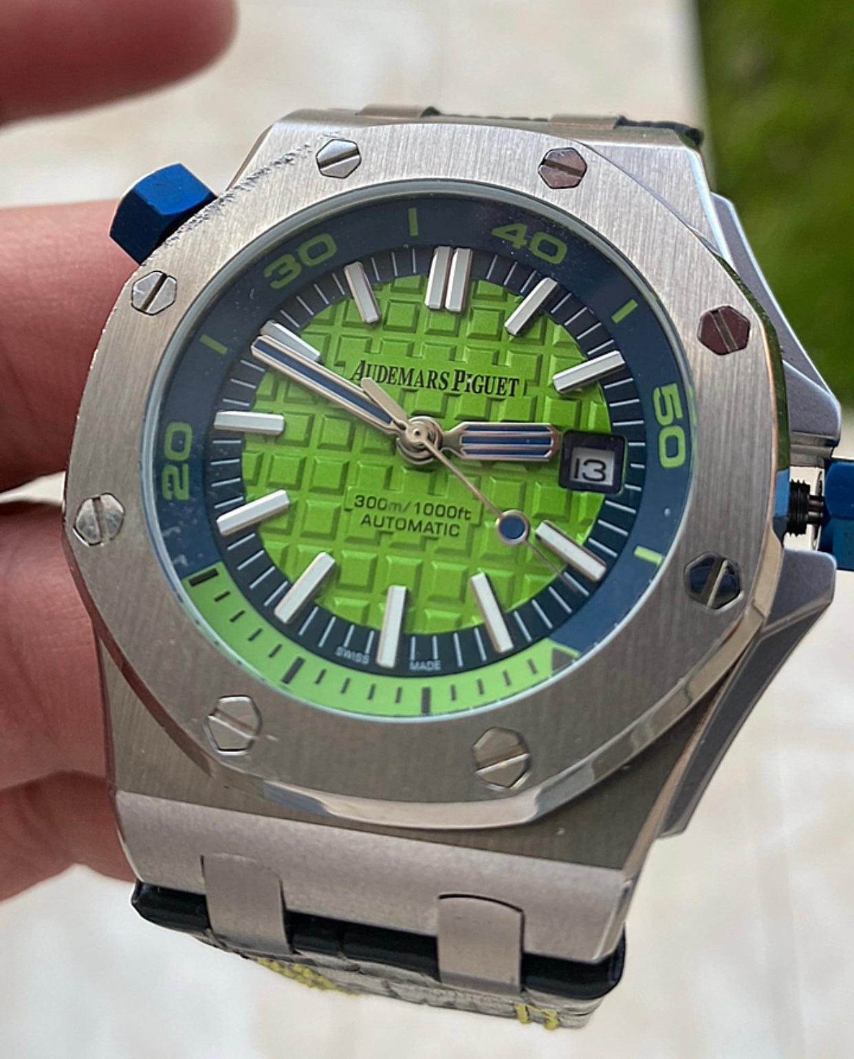 AP offshore 42 mm  - اوف شور كلون طبق الأصل - قطعة واحدة لون فسفور ستراب جلد   (AP 3)