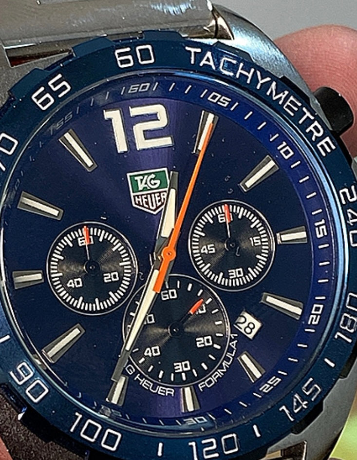 43 mm ساعه تاج هيرور فورميلا وارد امازون امريكي - متوفر ٣ قطع فقط
