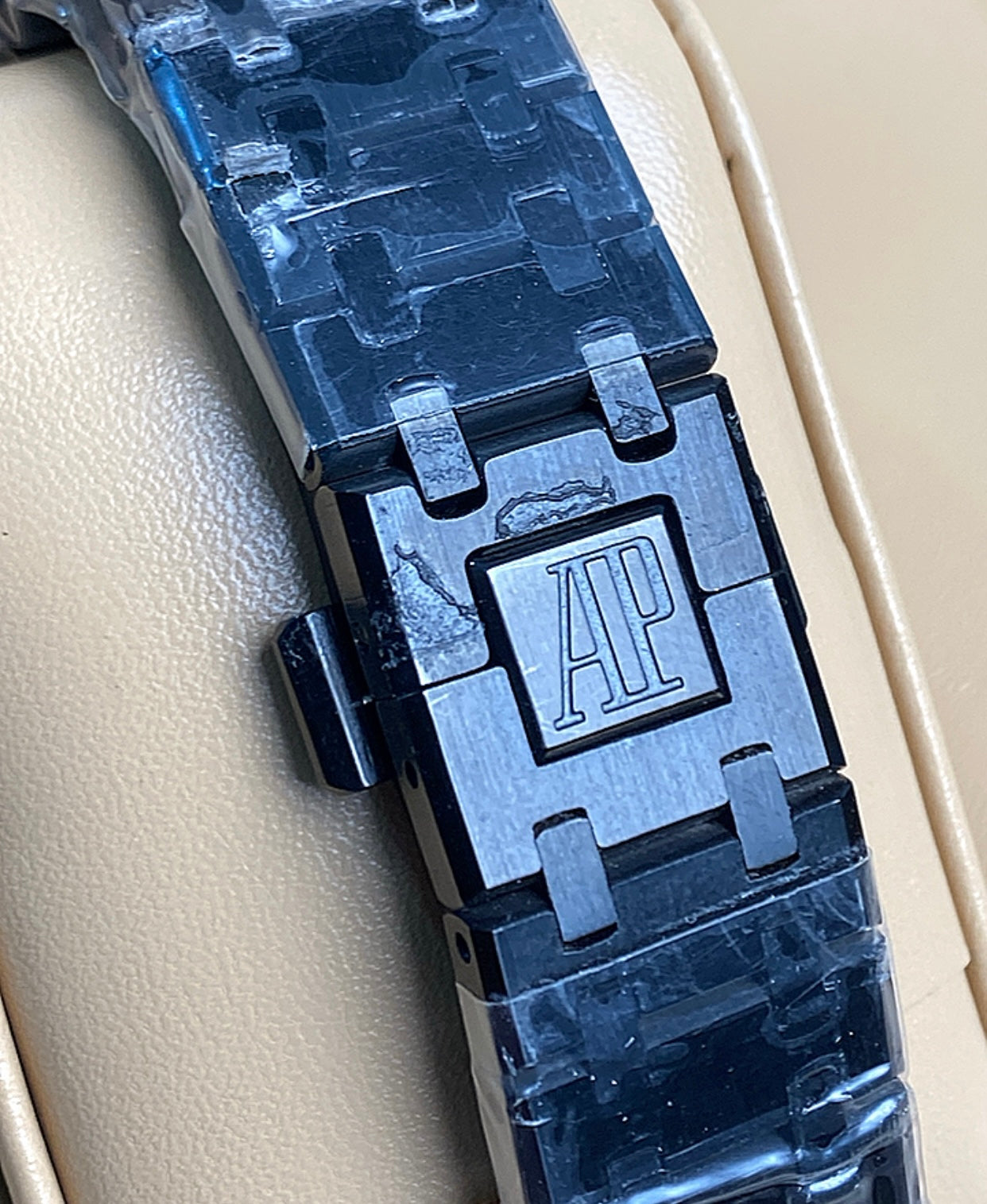 Audemars Pigue  Calendar blue 41 mm (كلين تايتل)