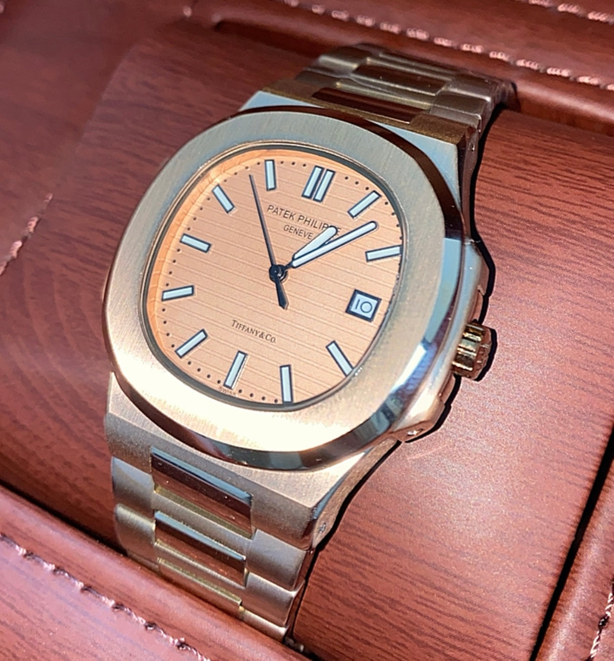 باتيك فيليب نوتلس تيفاني روز جولد 40 mm
